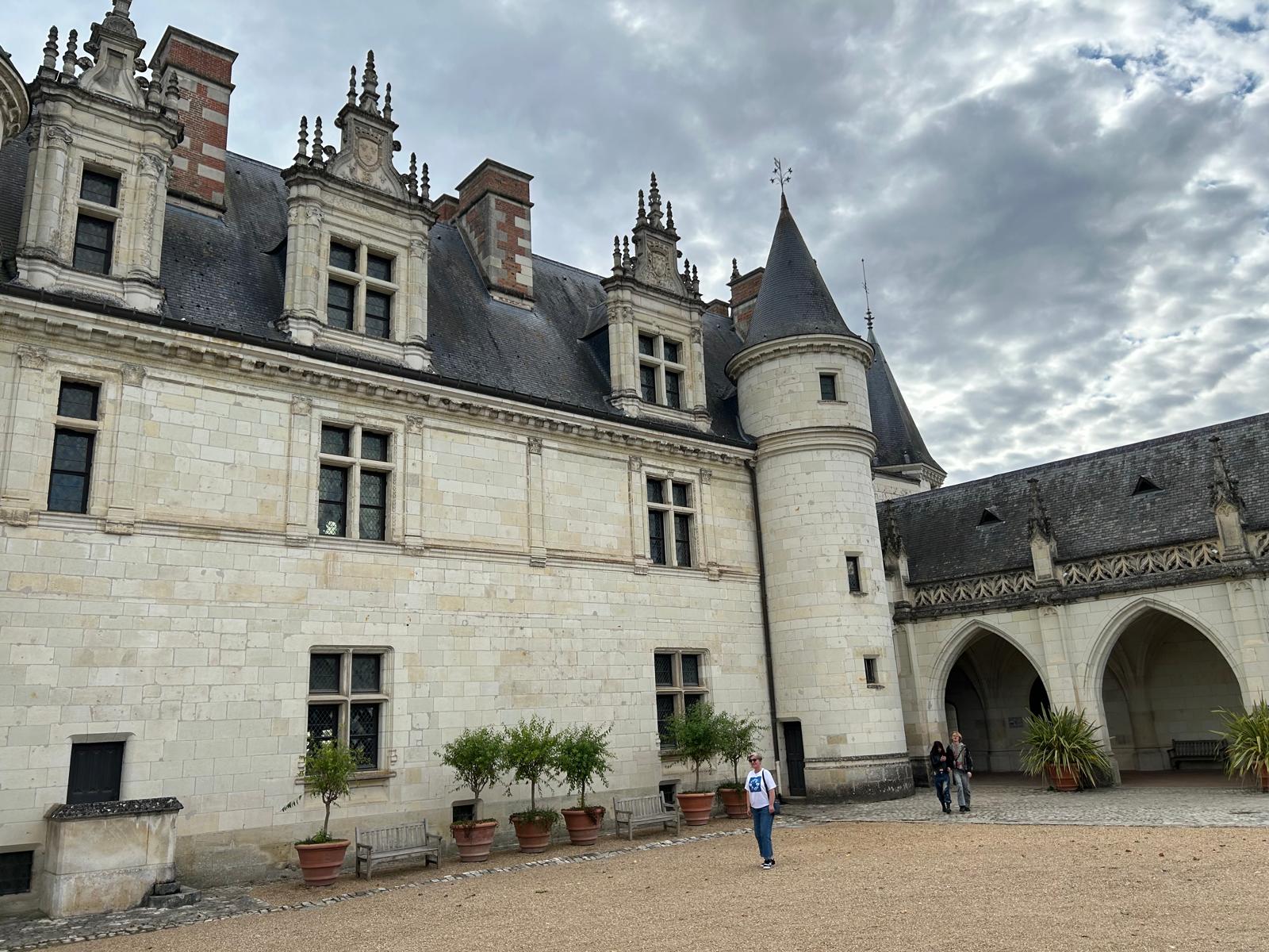 Ce muzee să vezi în Franța. De la Vagonul Armistițiului la casa natală a lui De Gaulle și Maison Léonie a lui Proust, de la Château de Saché Balzac la nuga și Nationale 7. Plus Amboise, câteva plaje și un munte