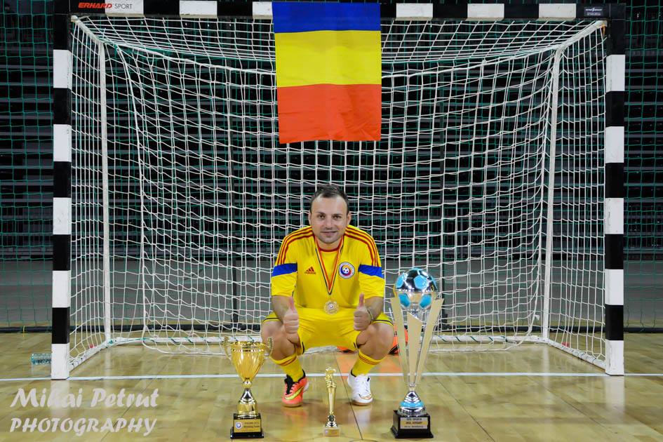 Disperarea medicului ce se ocupă de românii care au cucerit Europeanul de fotbal pentru diabetici: ^”Nimeni nu ne bagă în seamă! Am solicitat și Federația, și Ministerul, dar n-au trimis pe nimeni nici la premiere!”. Mai are nevoie de 27.000 de euro pentru acoperirea cheltuielilor cu organizarea de la Cluj-Napoca