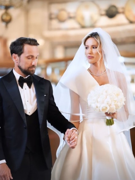 Cât costă verigheta Gabrielei Prisăcariu. Dani Oțil a ales una foarte simplă, fără diamante