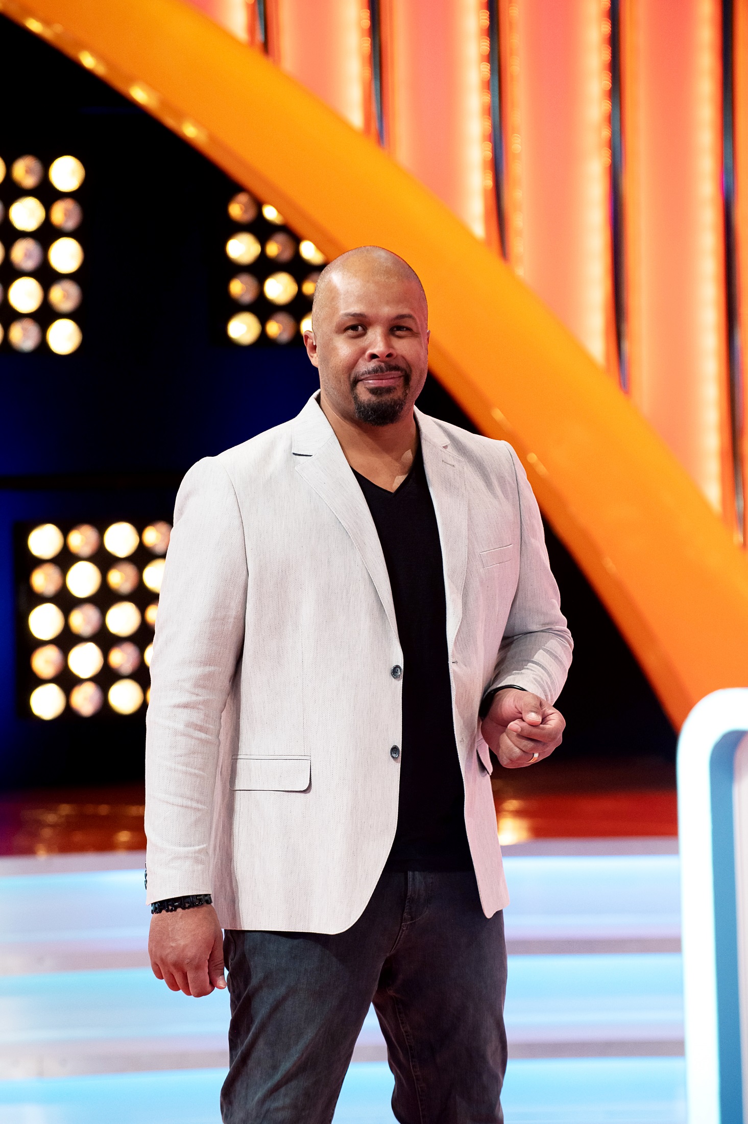 PRO TV a început filmările pentru noul sezon „Ce spun românii”. Surprizele pregătite de Cabral: „Actualizări fresh” | EXCLUSIV