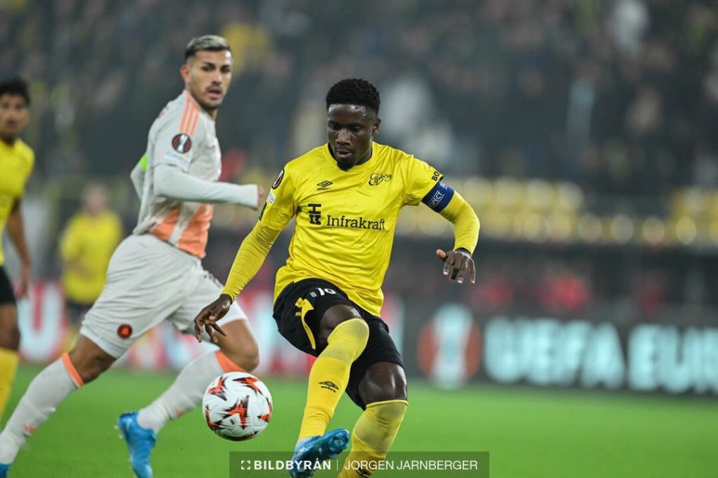 Michael Baidoo scores in Elfsborg\'s 4-3 Europa League defeat to Galatasaray