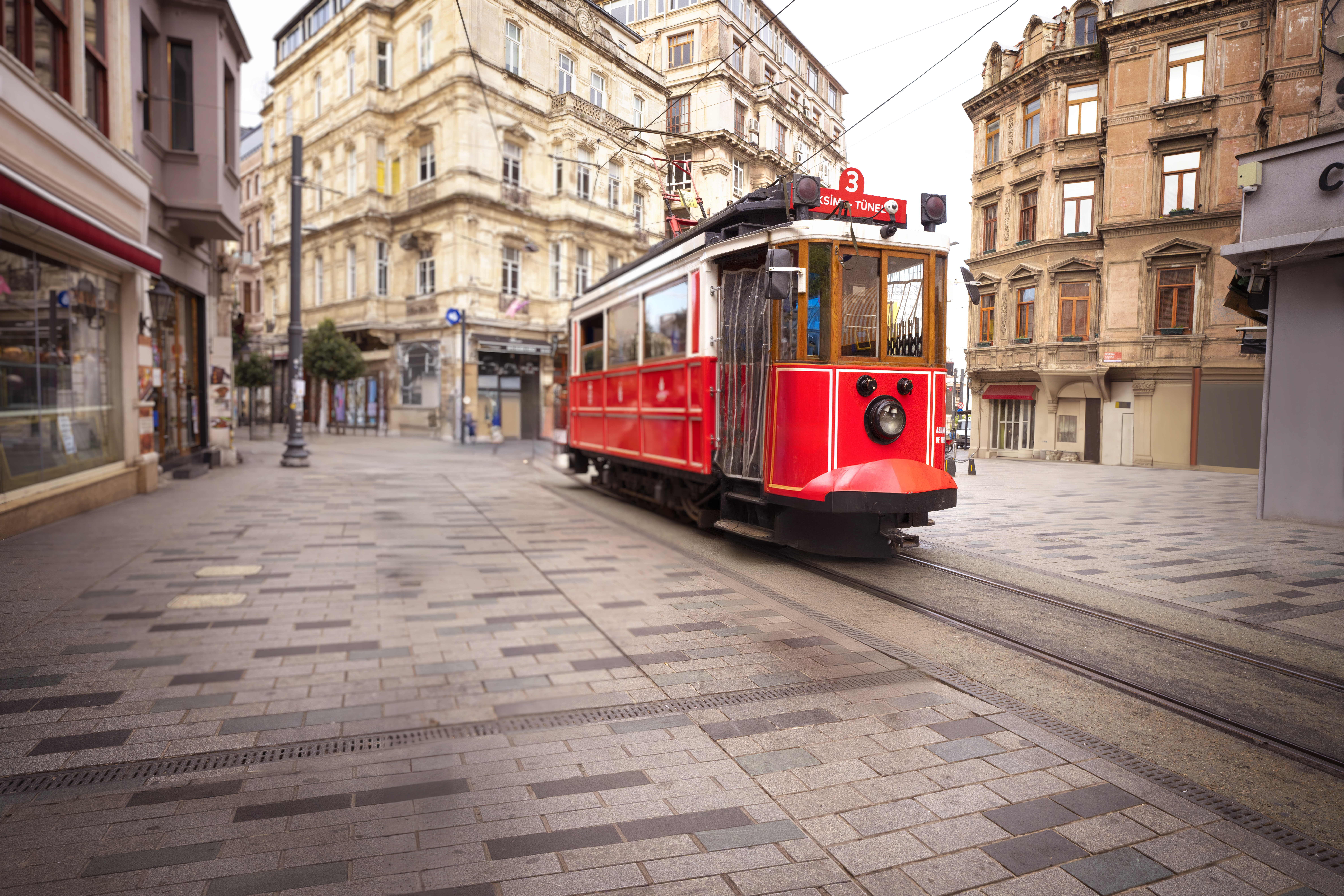Țara vizitată anual de peste un milion de români a câștigat 65 de miliarde de dolari din turism în 2025