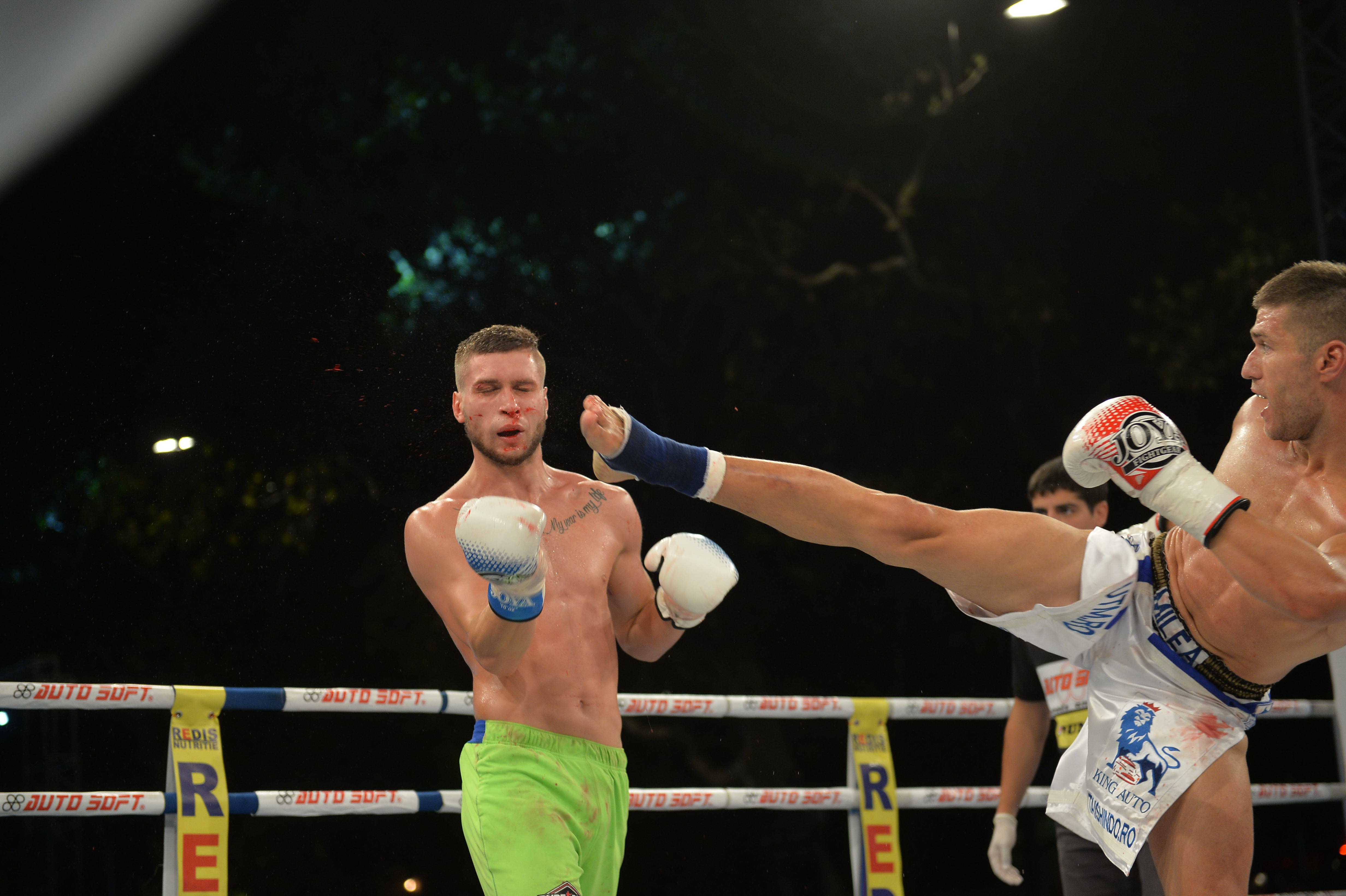 Andrei Stoica îşi păstrează centura de campion mondial / GALERIE FOTO&VIDEO