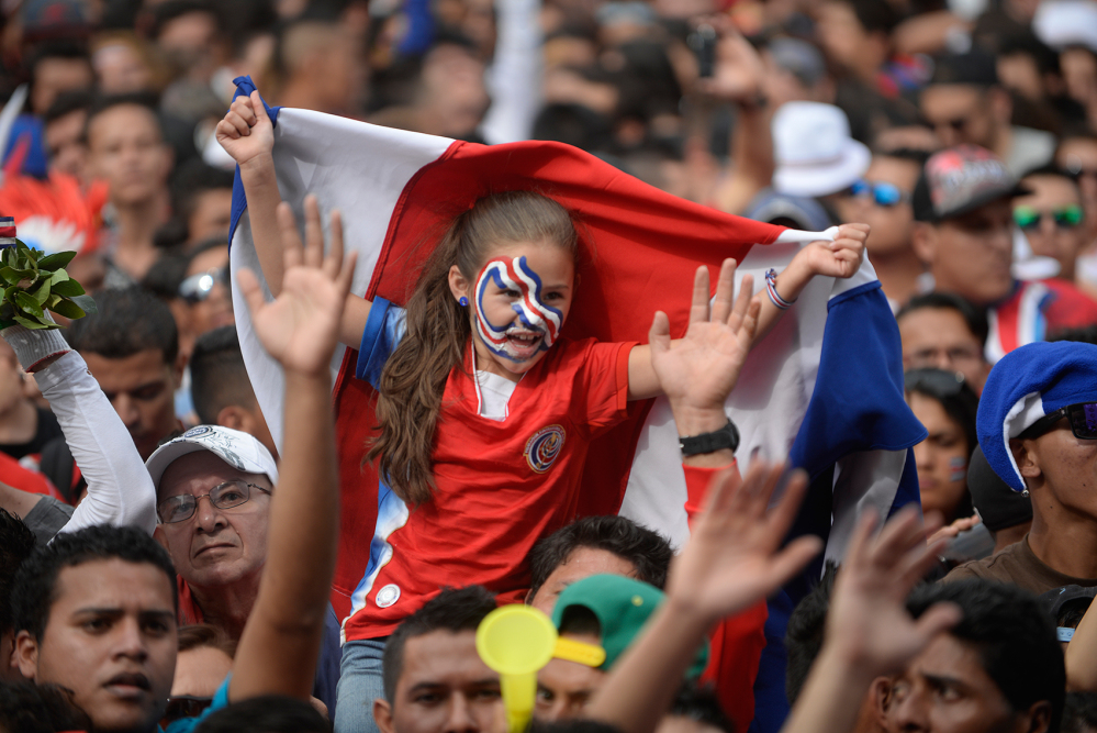 GALERIE FOTO&VIDEO / Toată populația din Costa Rica a ieșit pe străzi! 