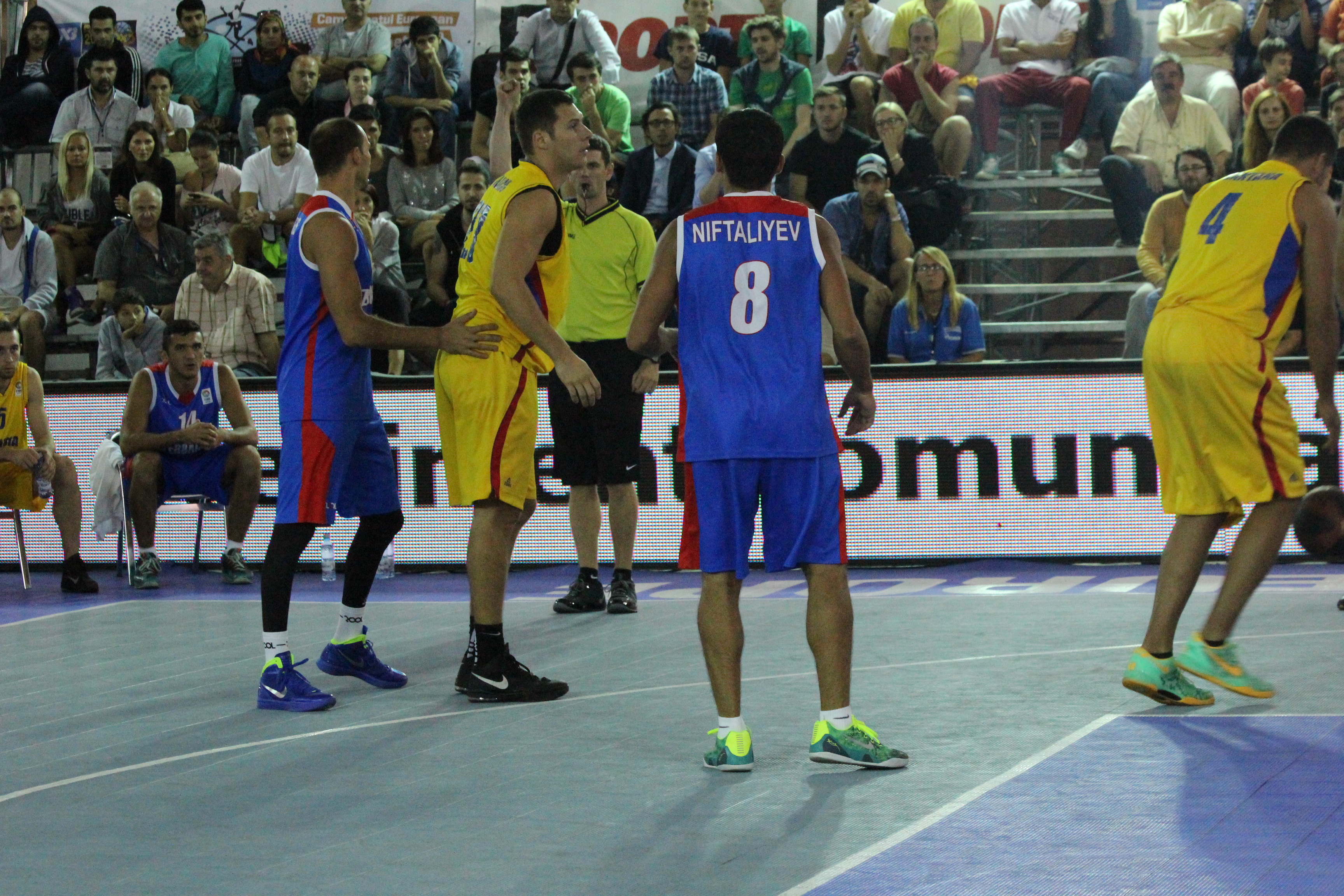 GALERIE FOTO / Echipele României au obţinut victorii pe linie în prima zi a Europeanului de baschet 3x3 