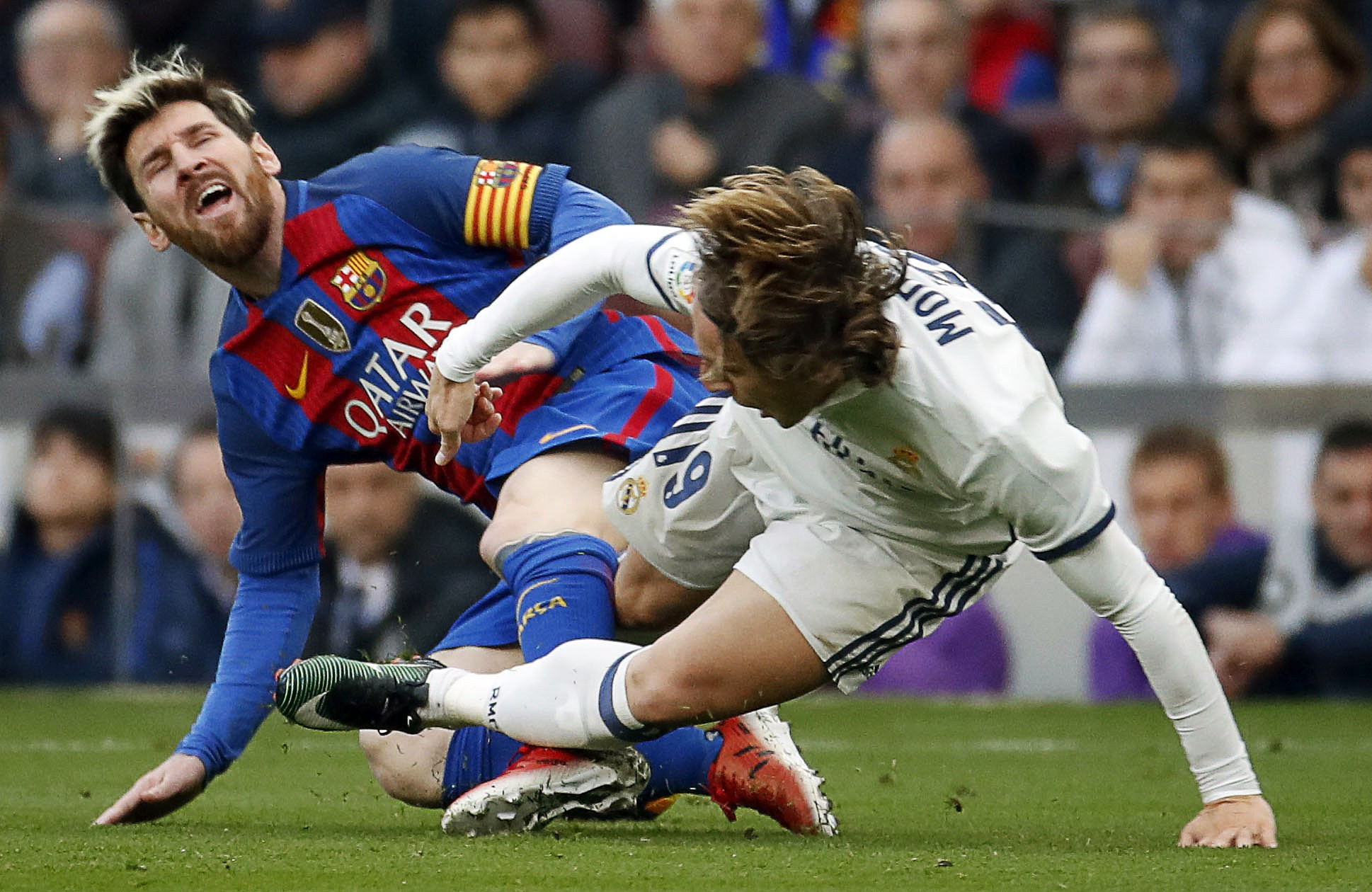 Barcelona - Real 1-1. Egal pentru Real! ”Albii” mențin avansul de 6 puncte în fața catalanilor. Ramos a egalat în ultimul minut! / LIVE BLOG & VIDEO