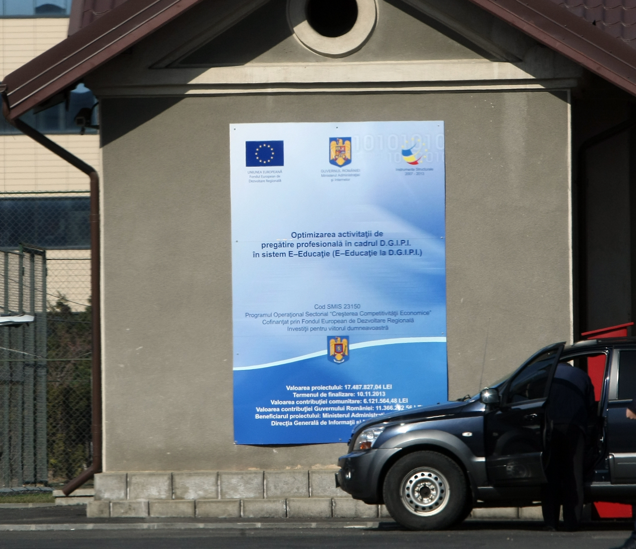 Fostul ministru Gabi Oprea a ”potcovit” o bază sportivă pentru agenții săi! Oprea a dat, Oprea a luat!