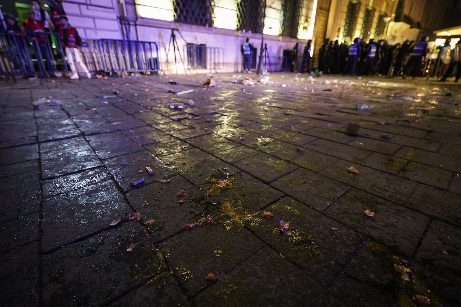 Oana Zăvoranu, live din mijlocul protestatarilor pro-Georgescu. Atac la Tudor Chirilă, Mihai Gâdea, Digi 24 și Antena 3