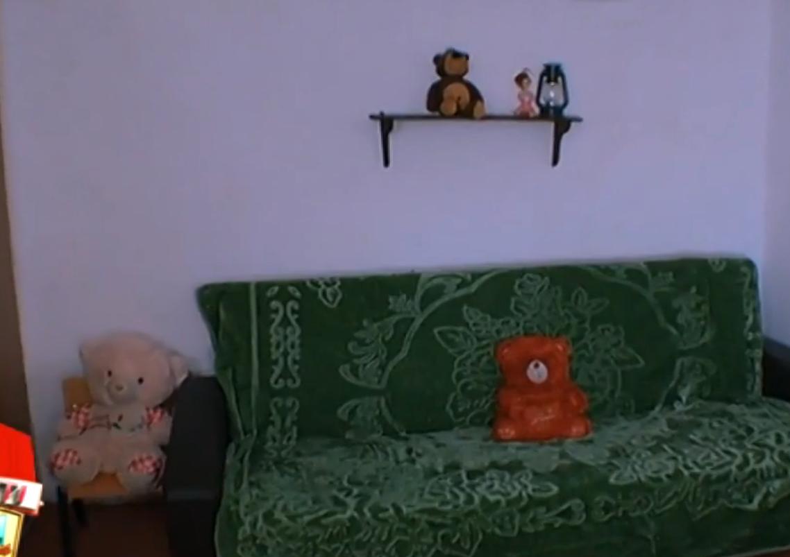 O familie ajutată de vedete în emisiunea „Poftiți pe la noi! Poftiți și dăruiți” a recurs la un gest şocant!