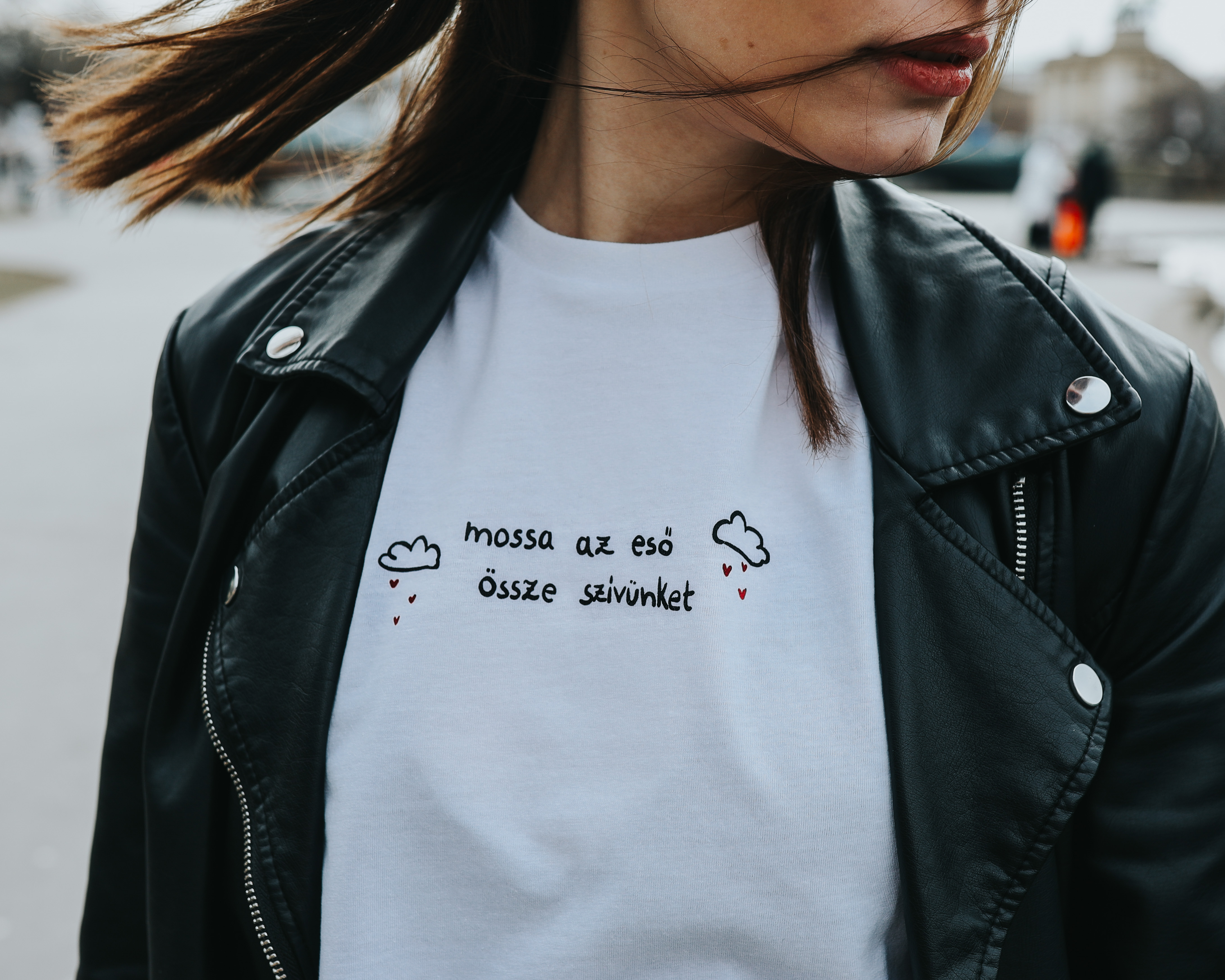 Oszd meg kedvenc versrészleteidet egy interaktív kiállításon a magyar költészet napja alkalmából! 