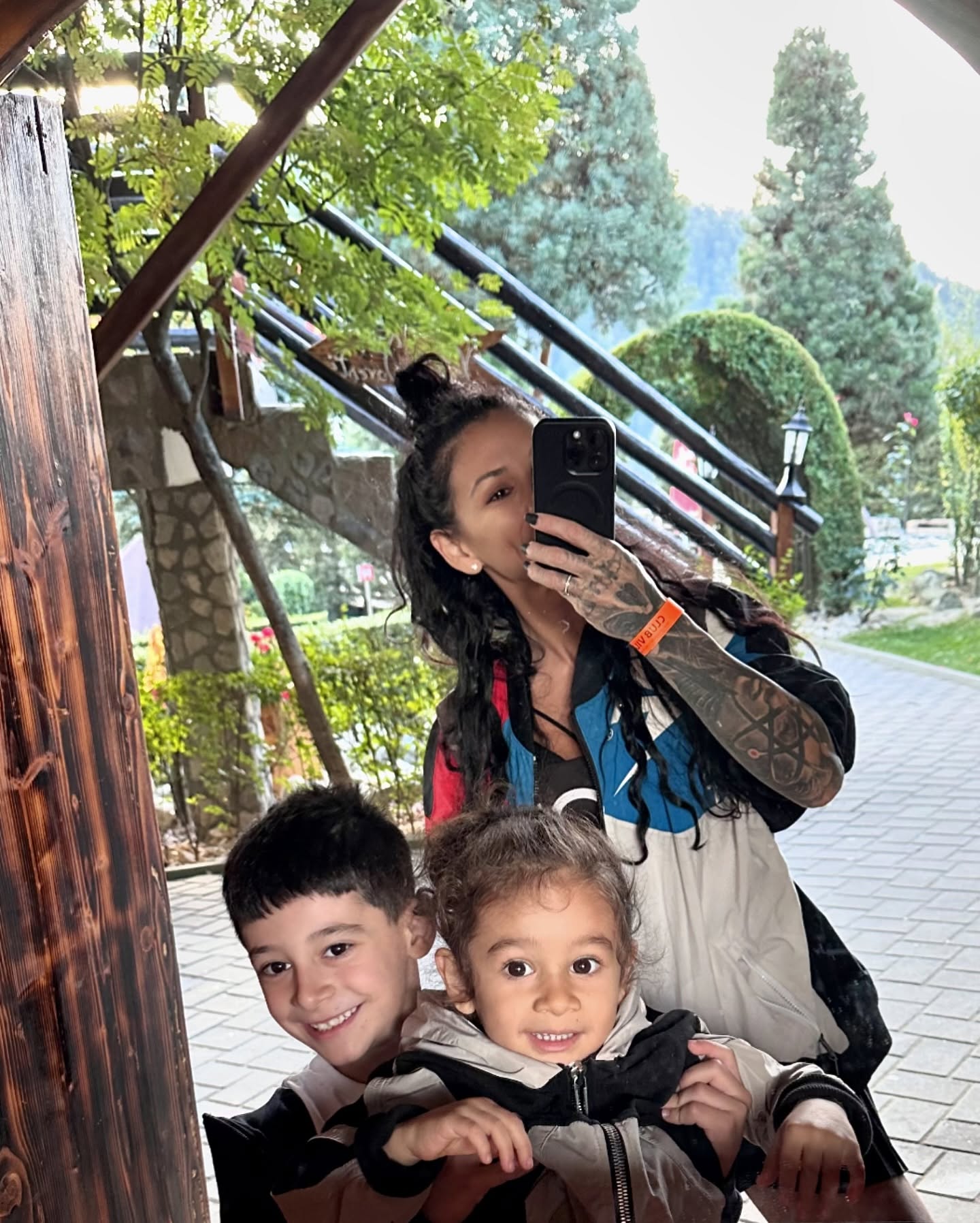 Roxana Vancea, detalii neștiute despre relația cu soțul ei. „La noi nu poate să fie o ceartă banală. Se transformă în ceva rău”