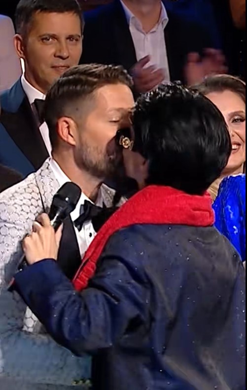 Theo Rose s-a pupat pe gură cu Horia Brenciu, Jorge și Andrei Bănuță. Prima reacție a artistei: „Le merge și bine anu’ ăsta”