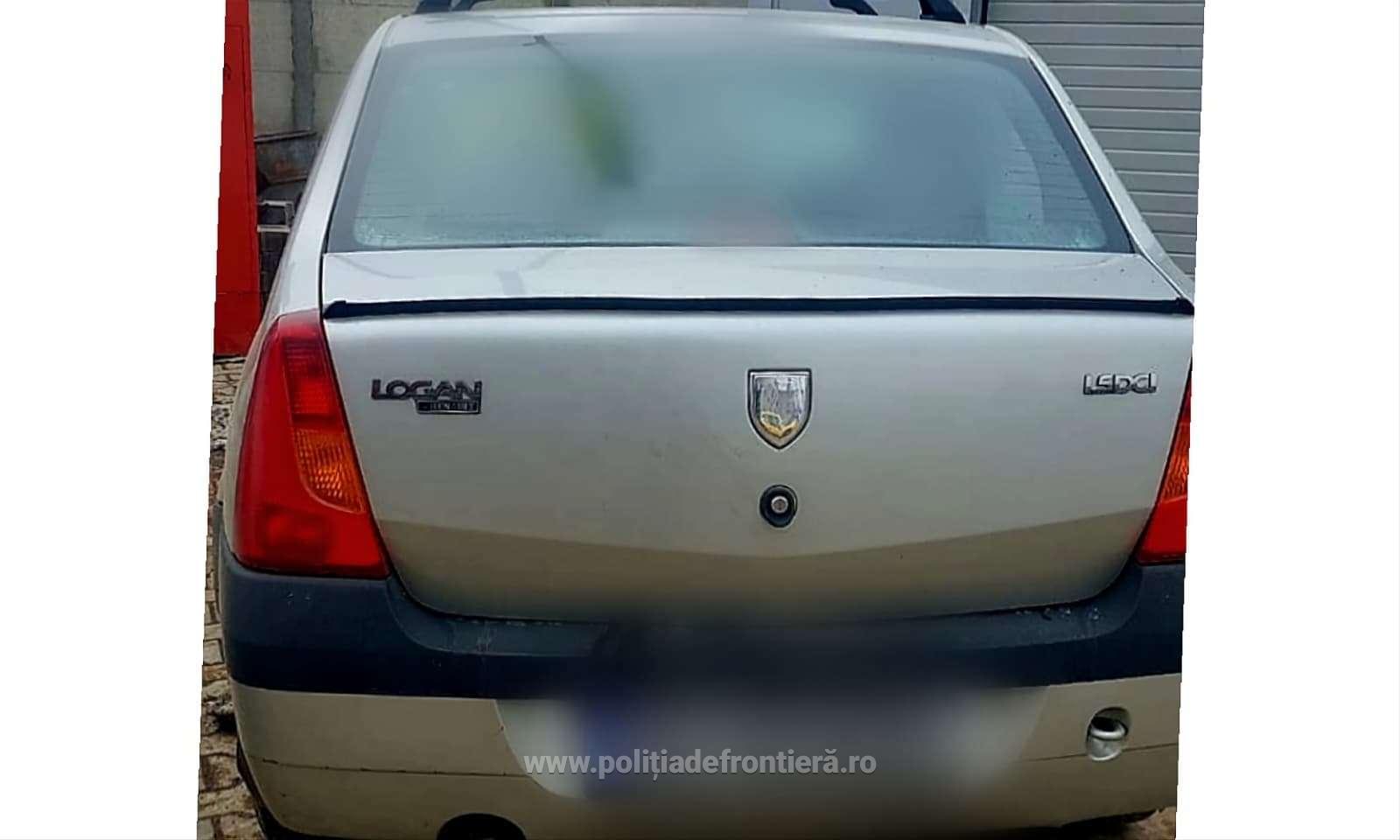 Un șofer de TIR din Turcia a fost arestat de polițiștii din Giurgiu. Ce transporta, pe lângă mobilă