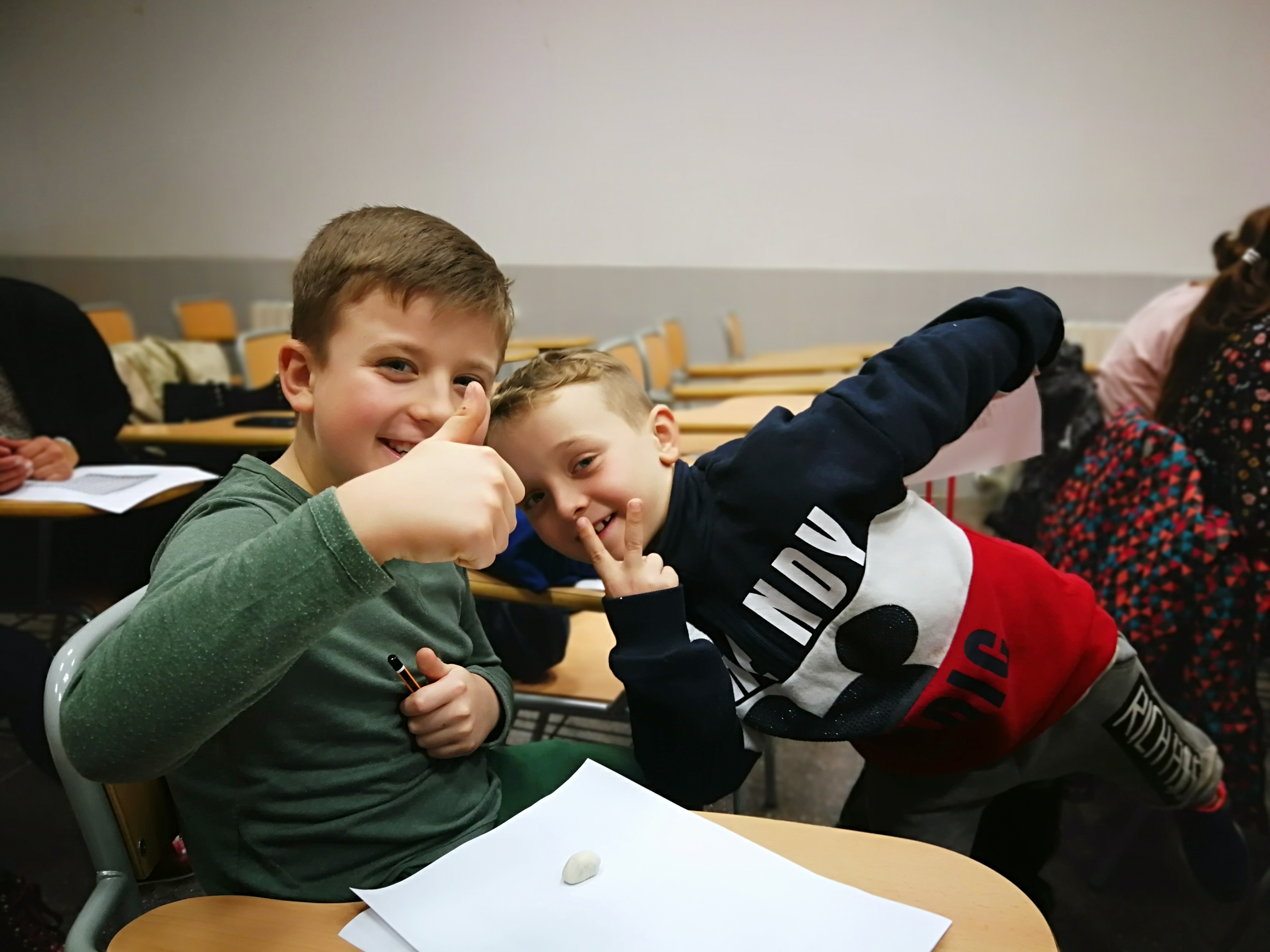Crăciun în Spania cu o profesoară de limba română. Cum învață copiii chinezi, coreeni, ruşi şi români să iubească aceleași lucruri