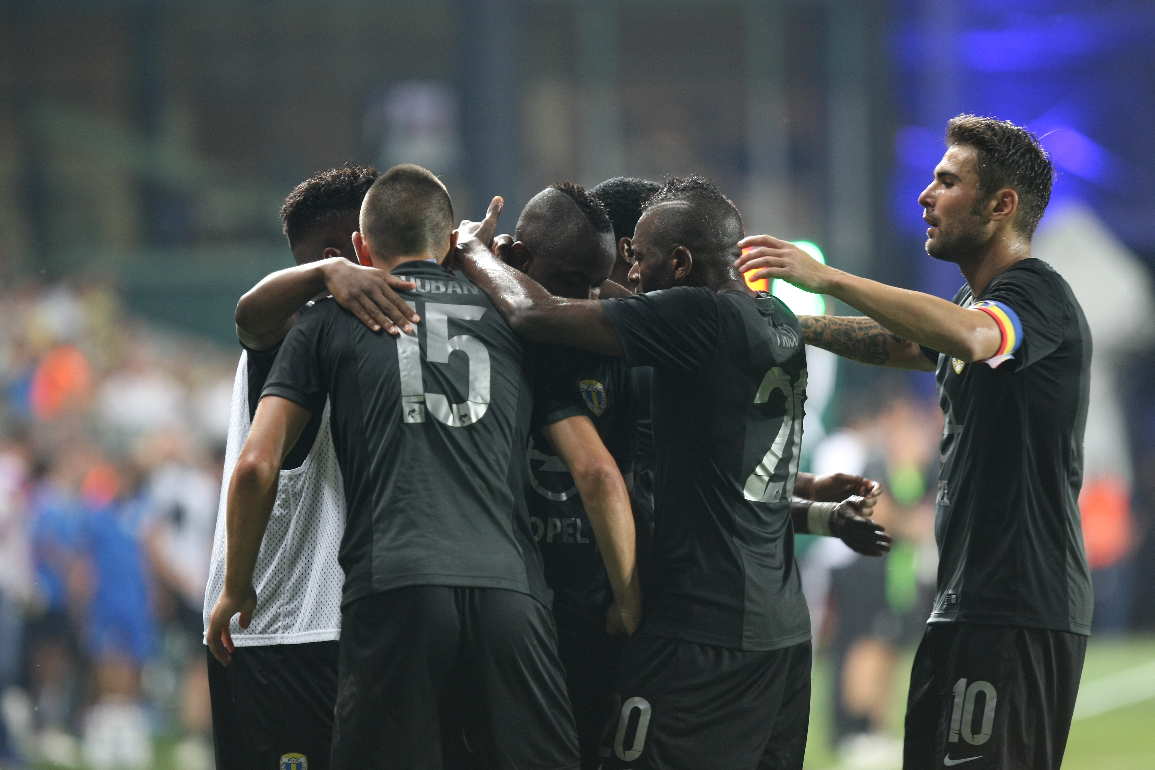 VIDEO/ LIGA EUROPA, play-off: Petrolul - Dinamo Zagreb 1-3. N-au fost "lupi"!
