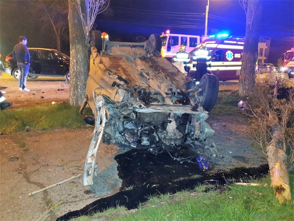 Două accidente rutiere au avut loc în Mamaia, la un interval de câteva ore. Cinci persoane au fost rănite (FOTO & VIDEO)