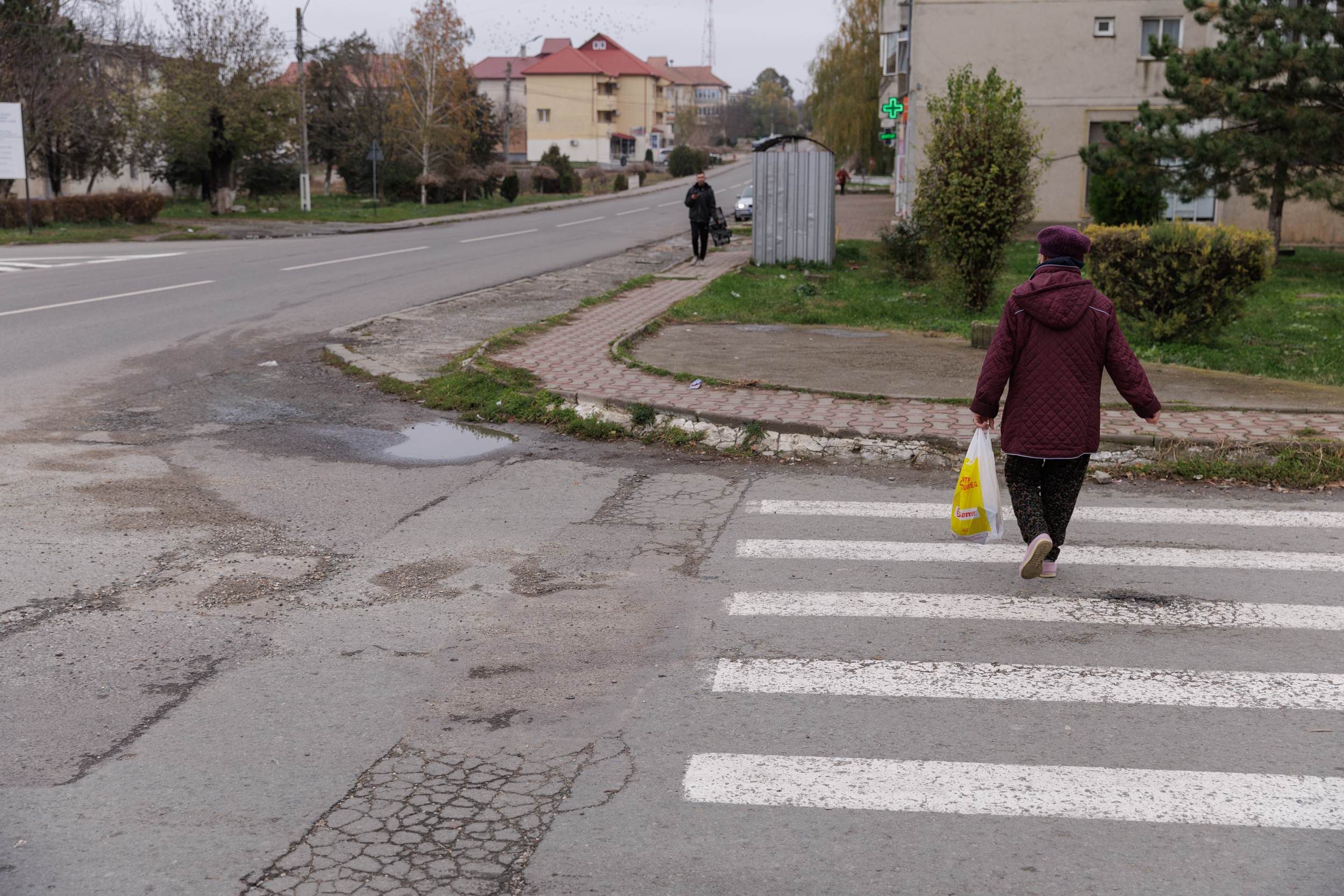 Mic sondaj la marginea țării. De la „frumosul Ciolacu” și „inteligentul Geoană” la „Băsescu cel hazliu”, ce cred oamenii care trăiesc în colțul de jos al hărții, în Dobrogea, despre prezidențiale