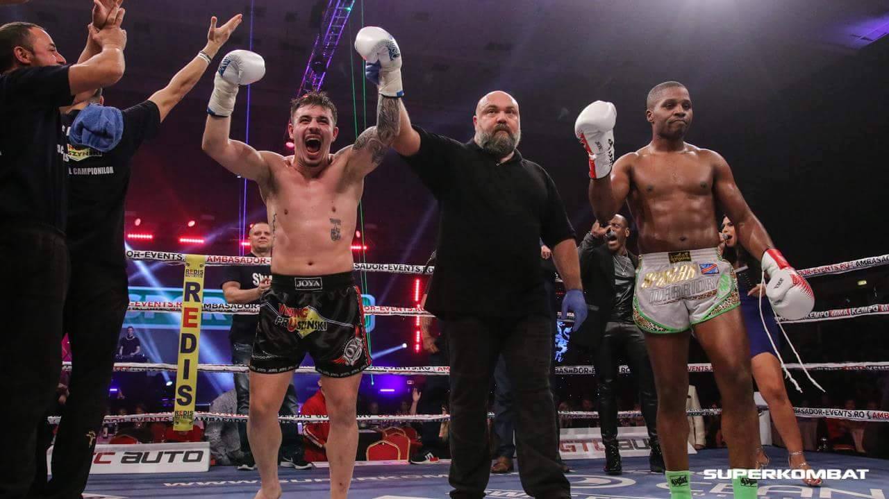 Amansio Paraschiv, campion mondial Superkombat, joacă vineri împotriva echipei de suflet, Petrolul 52 Ploiești. ”Iubesc lupii, dar lupt pentru echipa mea”
