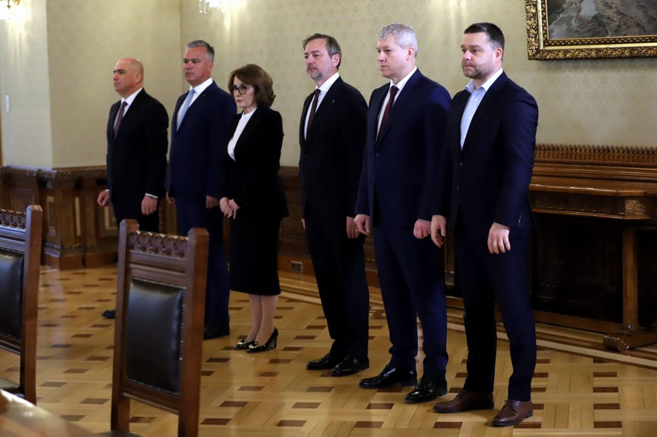 LIVE TEXT | Nicușor Dan a terminat consultările cu partidele din coaliție. PSD a decis retragerea miniștrilor înaintea finalului consultărilor. Nicușor Dan va face o declarație de presă