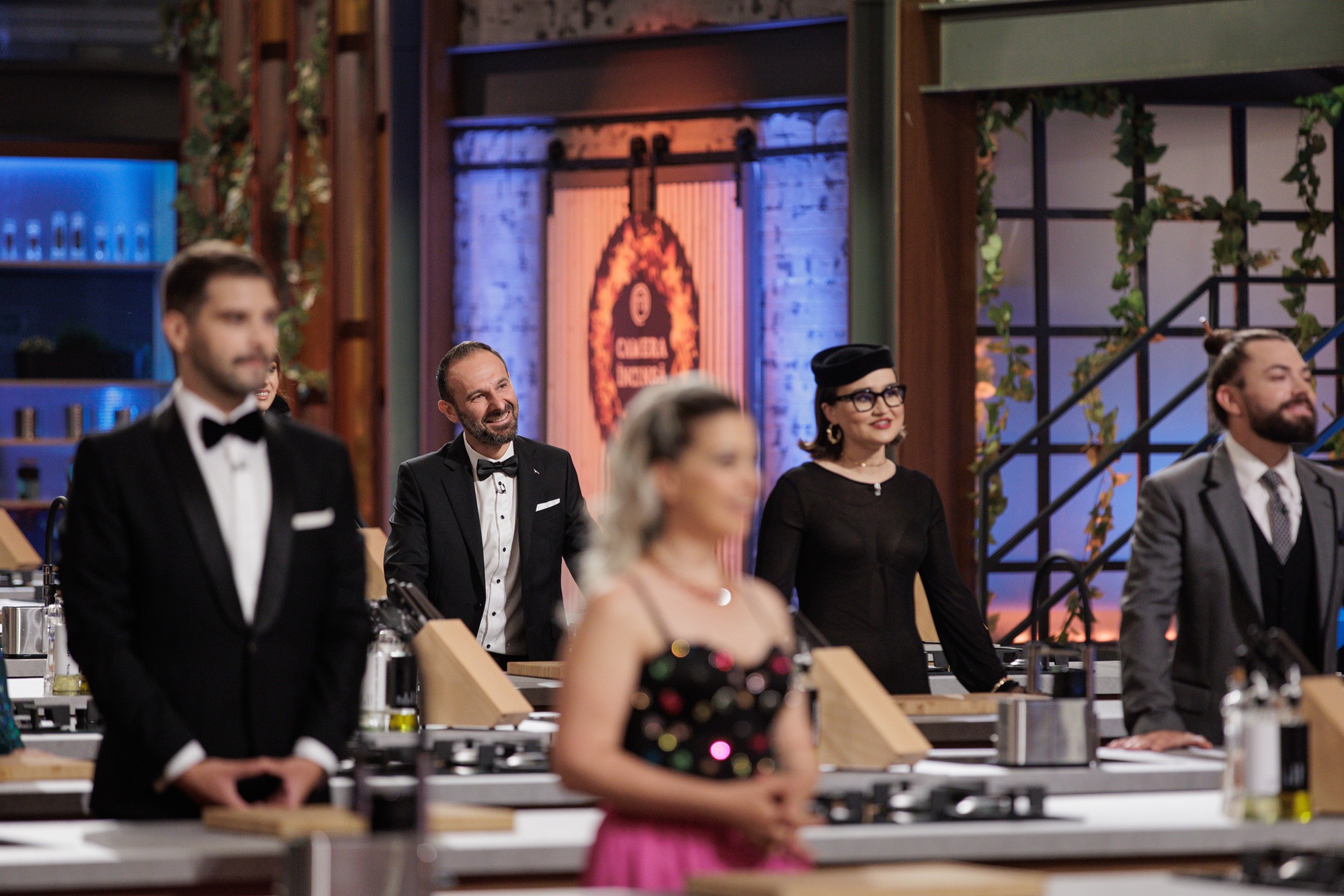 MasterChef, 10 noiembrie 2025. Concurenta care a fost eliminată din concurs: „Nu ea trebuia să iasă”