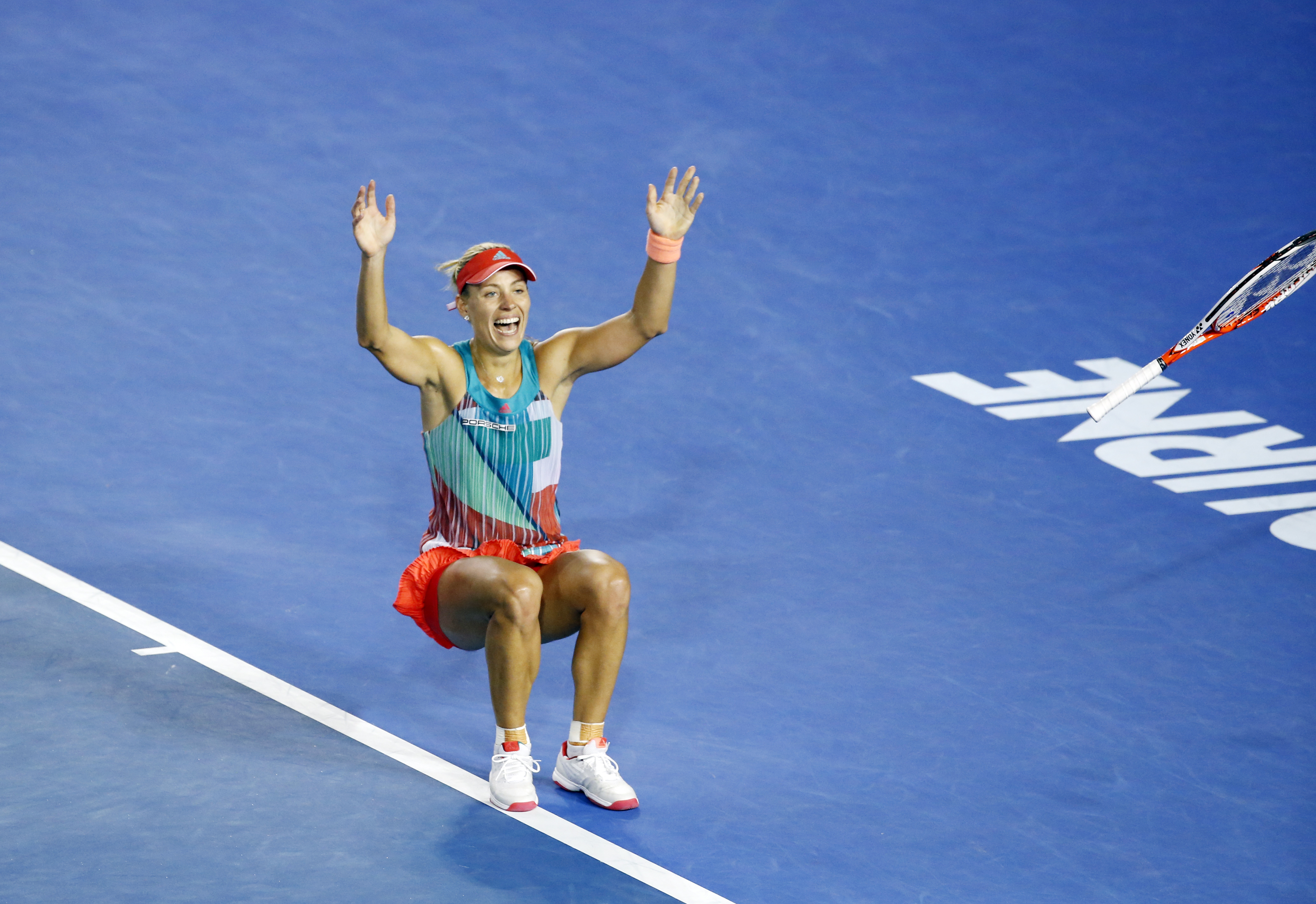 Finală magnifică în Australia, de asta s-a inventat tenisul! ^Kerber a răpus ”balaurul” Serena. Halep a căzut de pe locul 2! FOTO&VIDEO