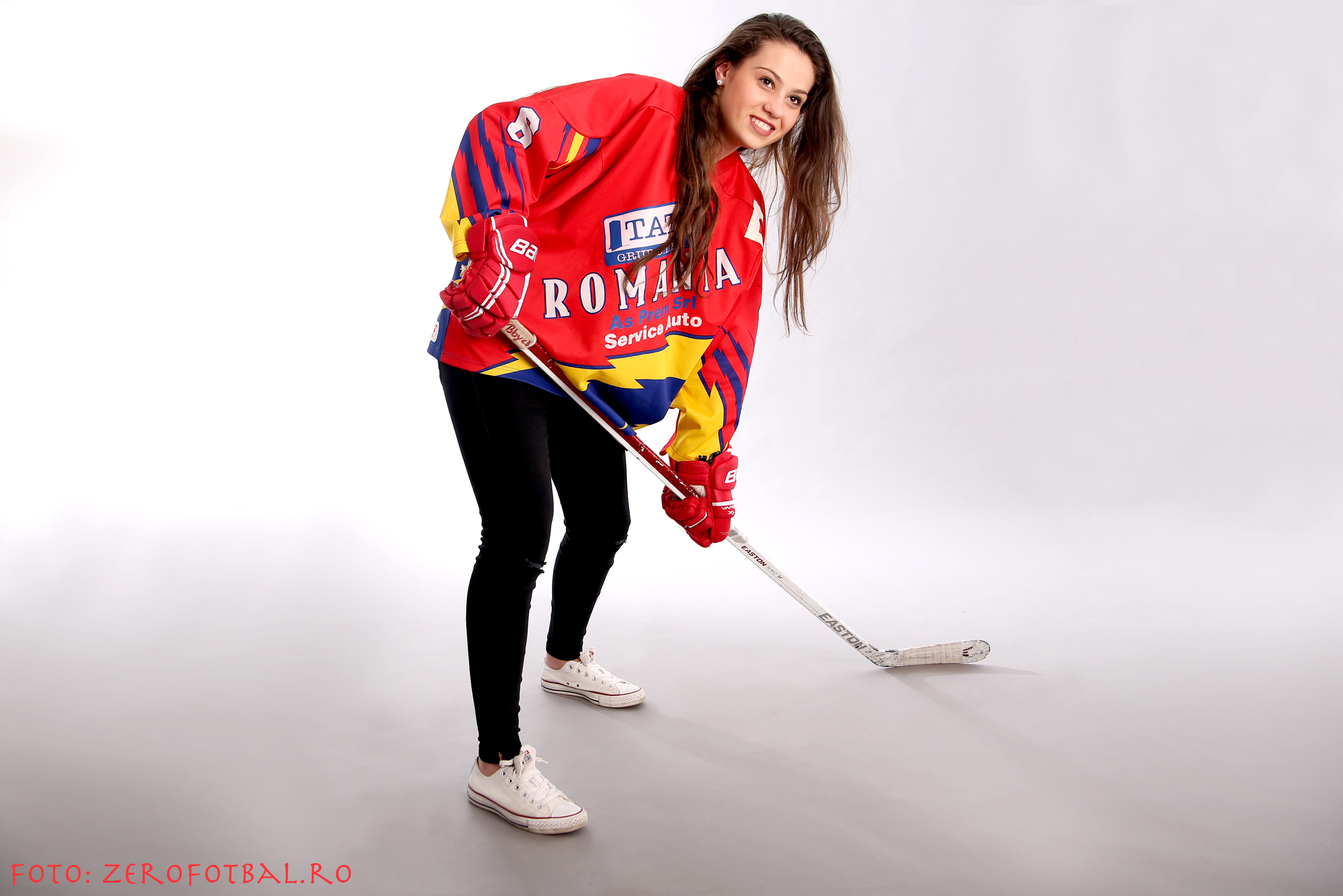 Alina, cea mai rea fată din sportul românesc. ^Nu te pune cu ea, că te strivește cu un bodycheck!
