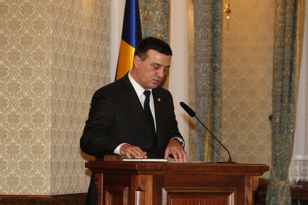 VIDEO/ Noii miniştri din Cabinetul Dăncilă 2 au depus jurământul la Palatul Cotroceni