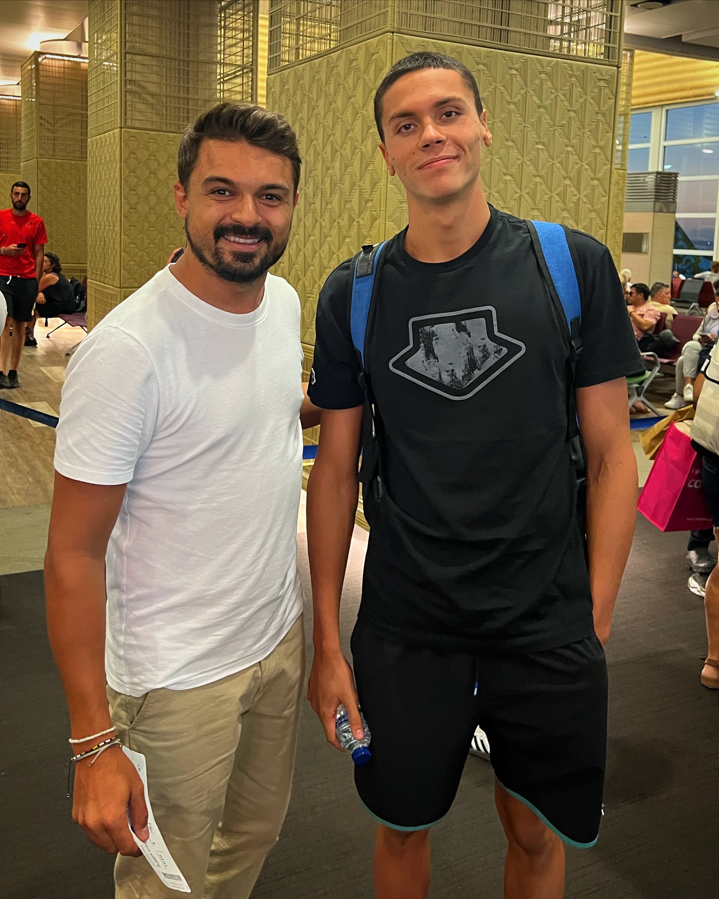 David Popovici, dat de gol de un prezentator de la Pro TV. Unde și-a petrecut sportivul vacanța, după Jocurile Olimpice de la Paris 2024