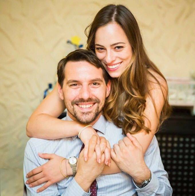 FOTO| ”Renegatul” prinț Nicolae s-a logodit. Inel cu diamante și safir pentru aleasa inimii. Mesajul Casei Regale