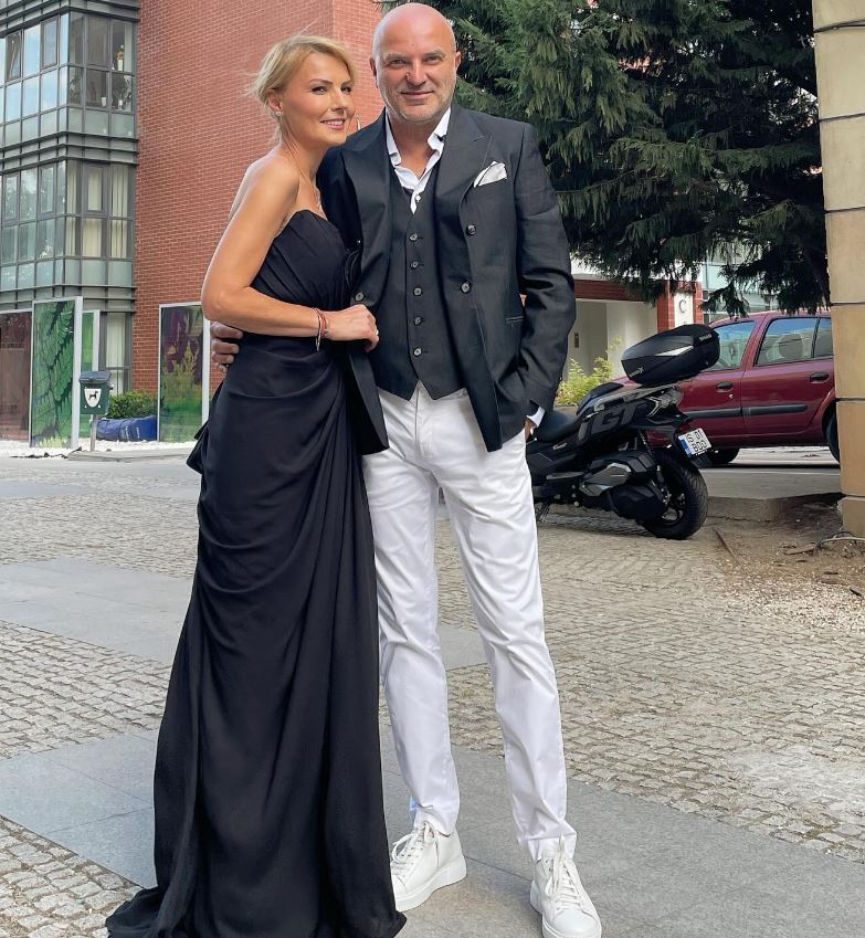 Imagini rare cu soția lui Dan Capatos. Cum a cunoscut-o prezentatorul pe Monica: „Ea trebuia să se căsătorească”