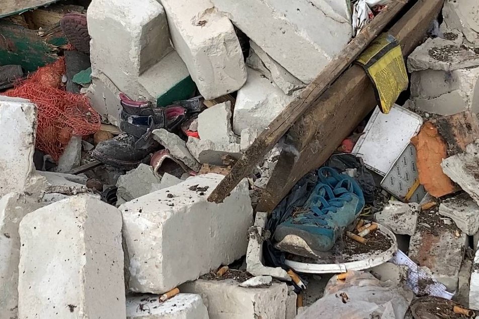 Un ucrainean a vrut să demonteze o rachetă. Bărbatul, soția sa gravidă și fiica lor de 4 ani au murit în explozie
