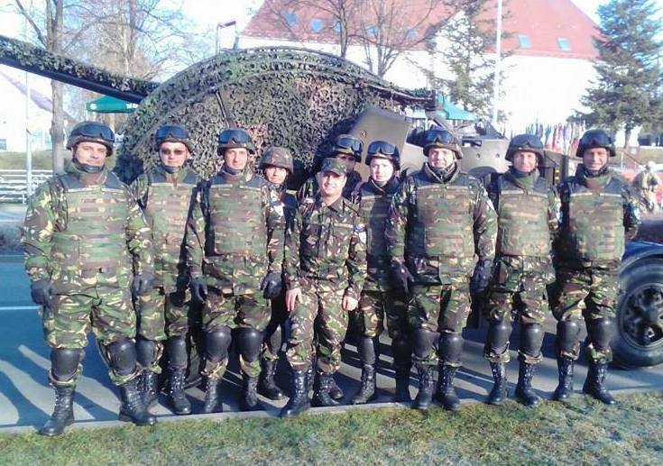 REPORTAJ EXCLUSIV: Poveste de dincolo de front: Un Scorpion Albastru a așteptat șase luni să-și strângă în brațe copilul nou-născut| FOTO