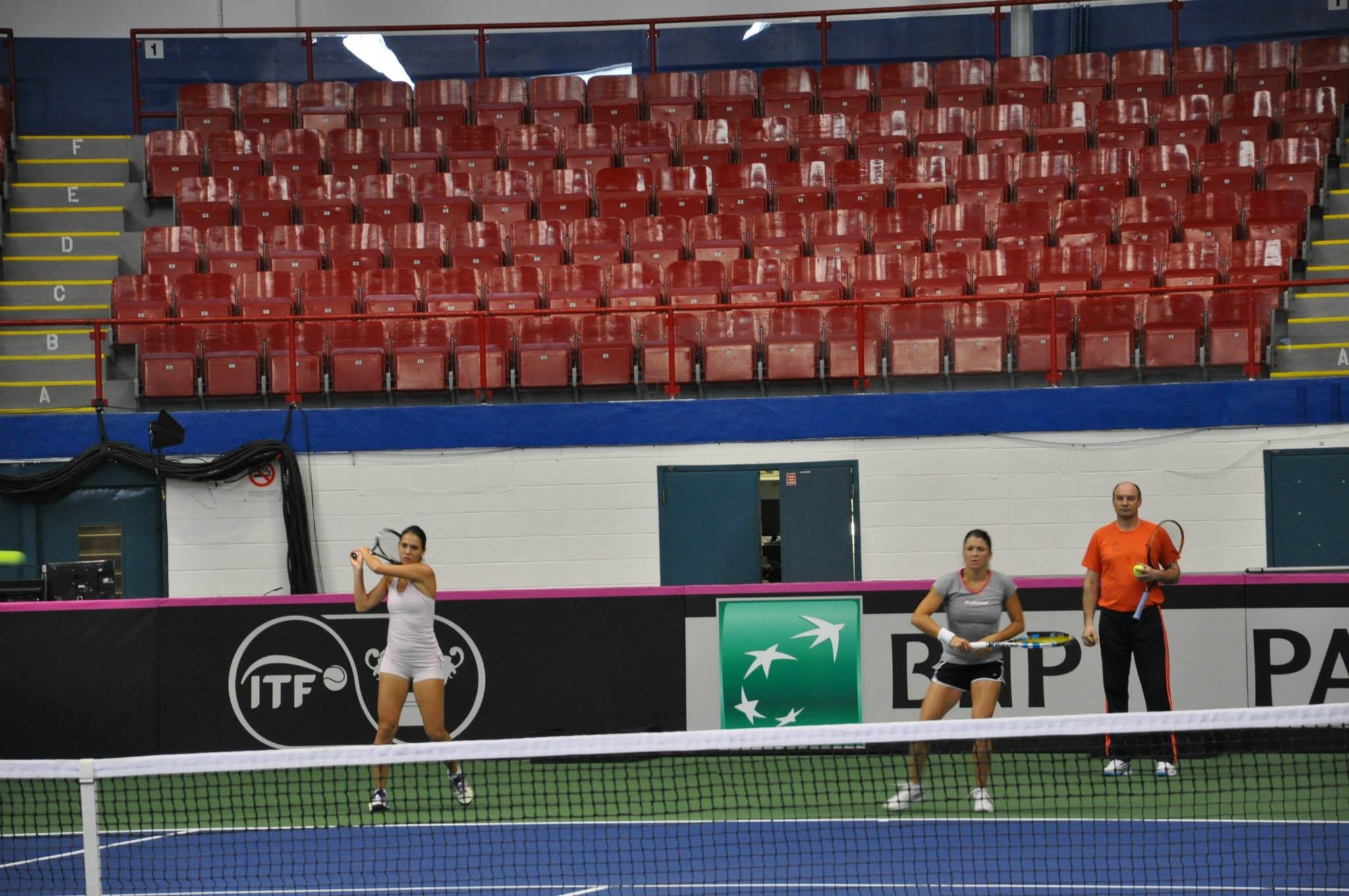 Echipa de Fed Cup a României a efectuat primul antrenament la Montreal / GALERIE FOTO