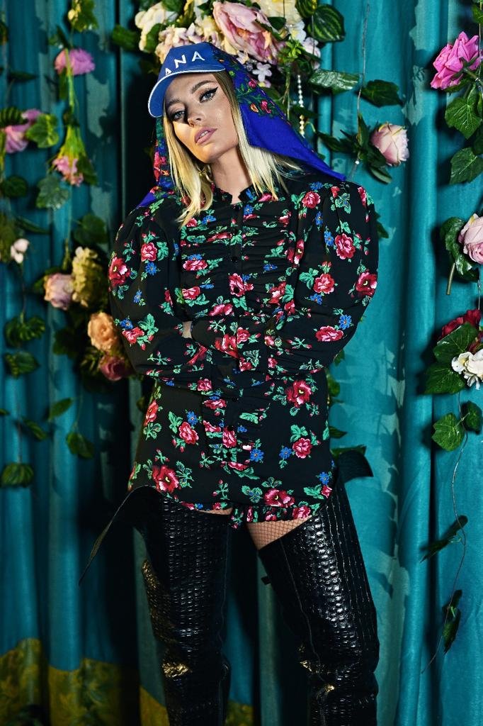 Delia, apărată de Iulia Albu, după ce fanii i-au spus să se îmbrace „ca un om normal”: „Niciodată nu mi s-a părut ceva exagerat”