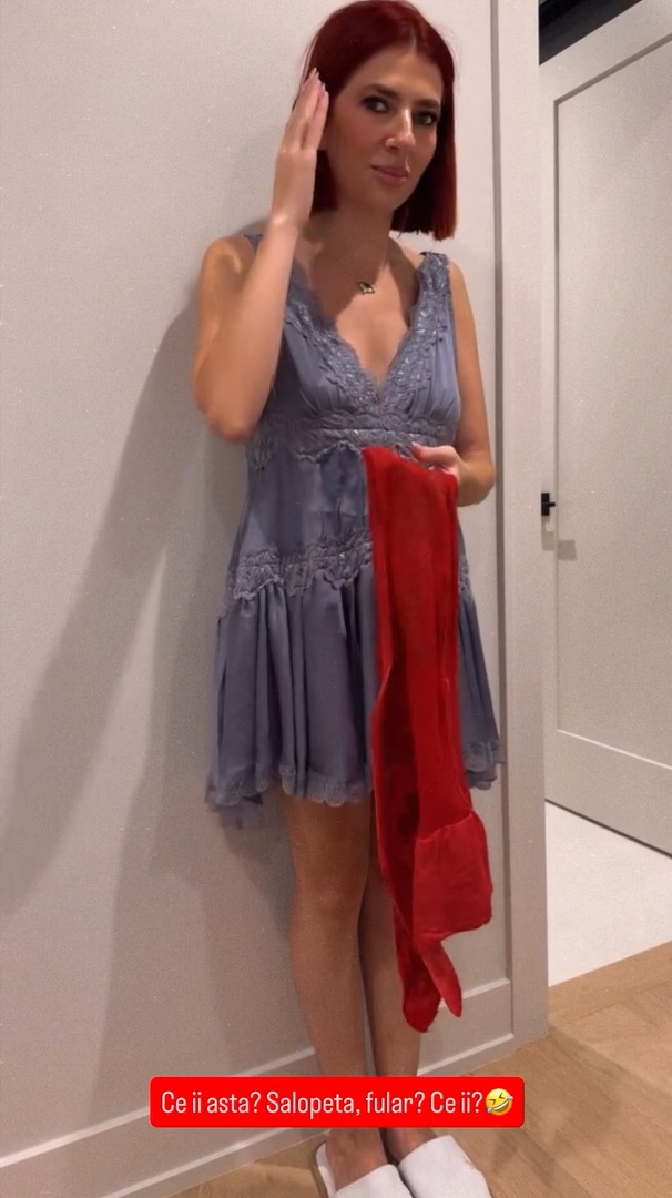 Ce a primit Lidia Buble în pachet după ce și-a cumpărat un dres roșu: „Ce fac? N-am văzut așa ceva”