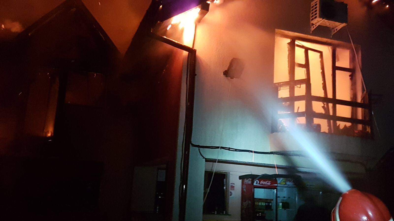 Incendiu la o pensiune din Timiș GALERIE FOTO