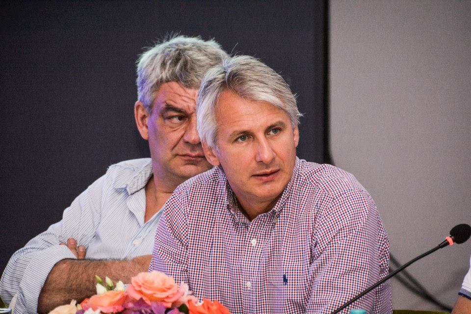 Atunci și acum: Eugen Teodorovici, ministrul care se ocupă de finanțele țării, dar are cinci credite la bănci, de aproape 800.000 de euro