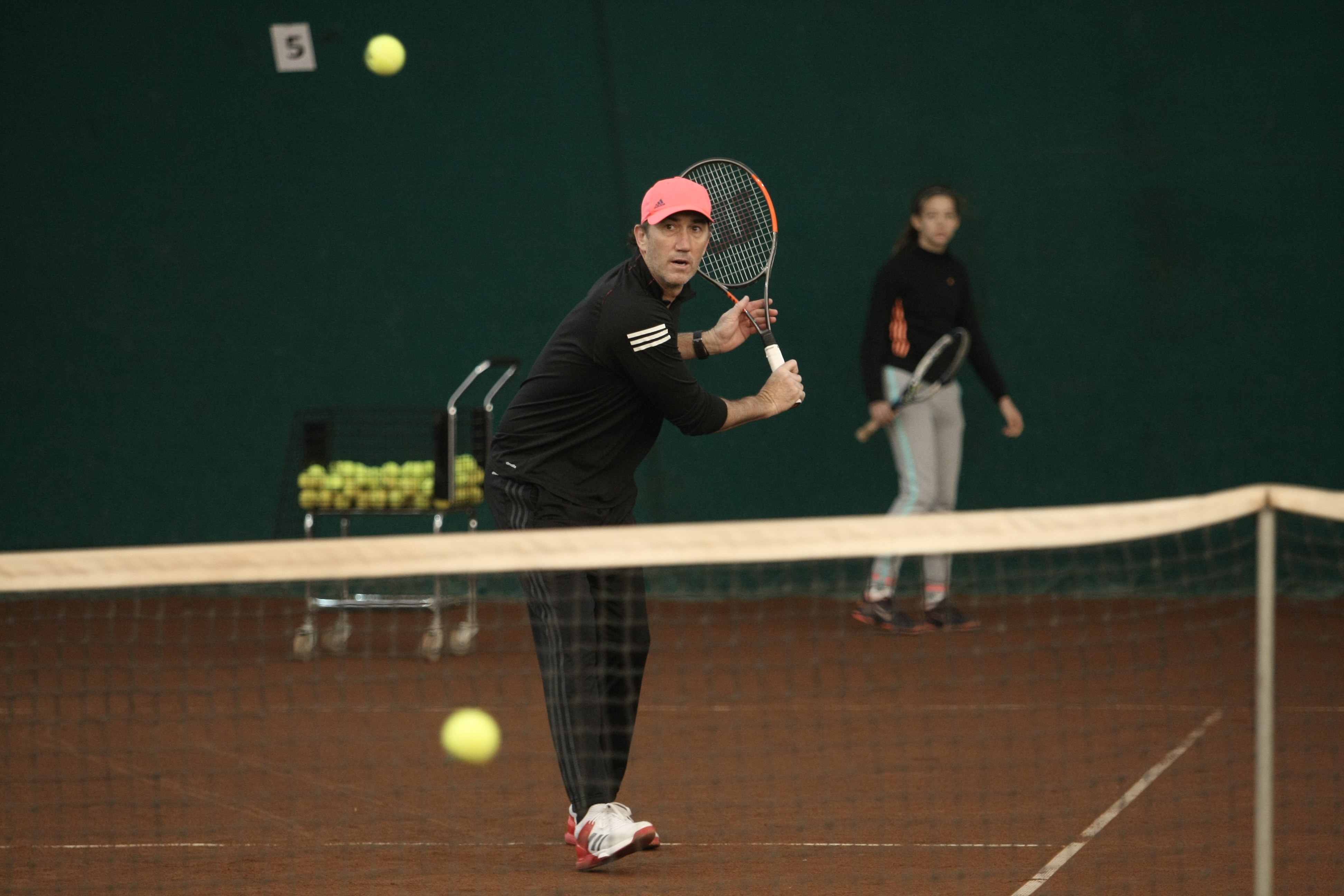 Simona Halep și-a luat energie de la copii! Un fost fotbalist stelist și-a adus fata, ca să ia autograf de la campioană / GALERIE FOTO
