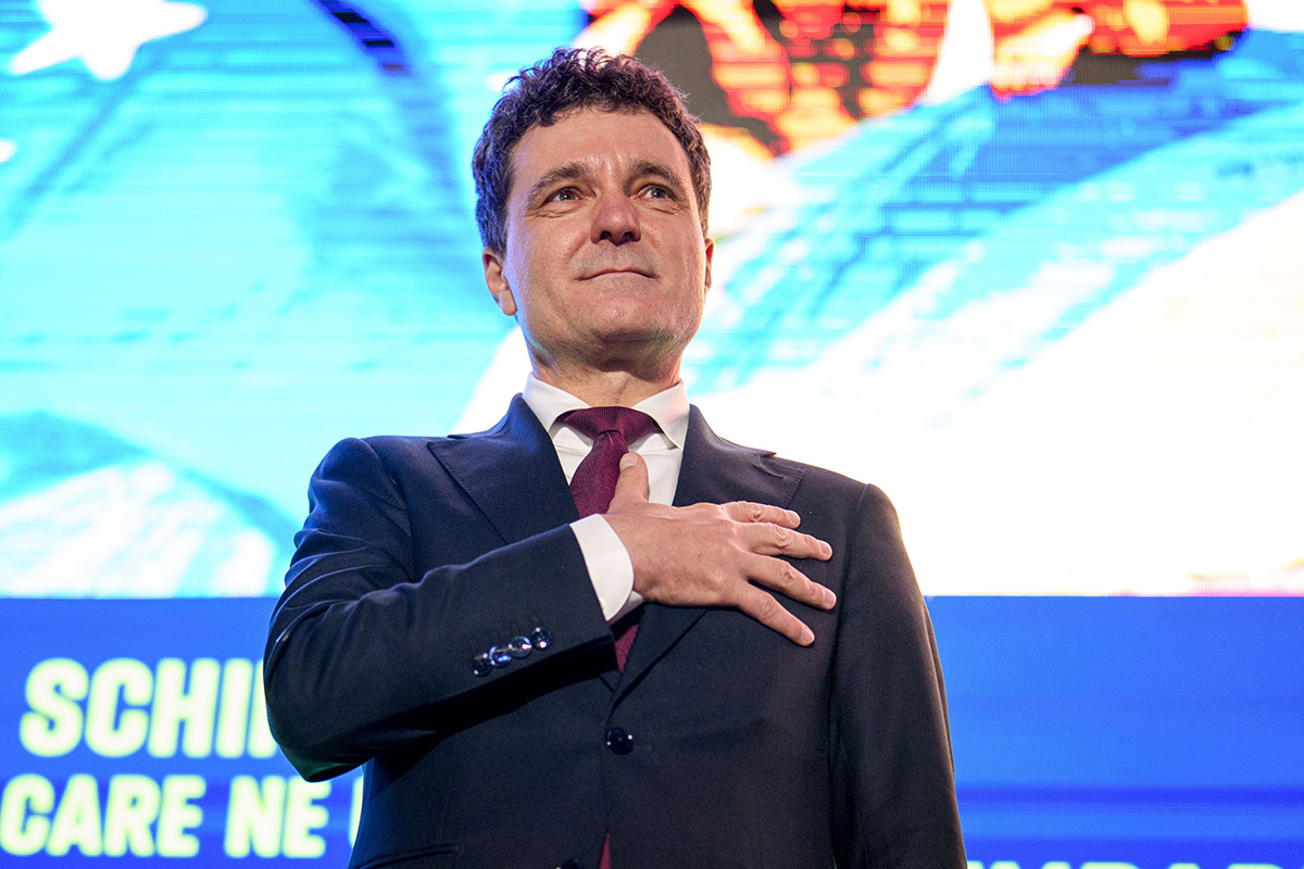 Întrebarea Andreei Esca l-a emoționat pe Nicușor Dan. S-a întâmplat în direct, la Știrile Pro TV: „Mămăliga cu lapte pe care o mâncam seara”