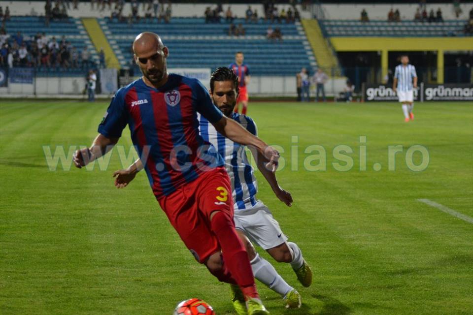 LIGA I. CSMS Iaşi - ASA Tîrgu-Mureş 0-1. Miriuţă l-a învins italieneşte pe Nicolo Napoli, sub privirile campionului mondial Franco Baresi
