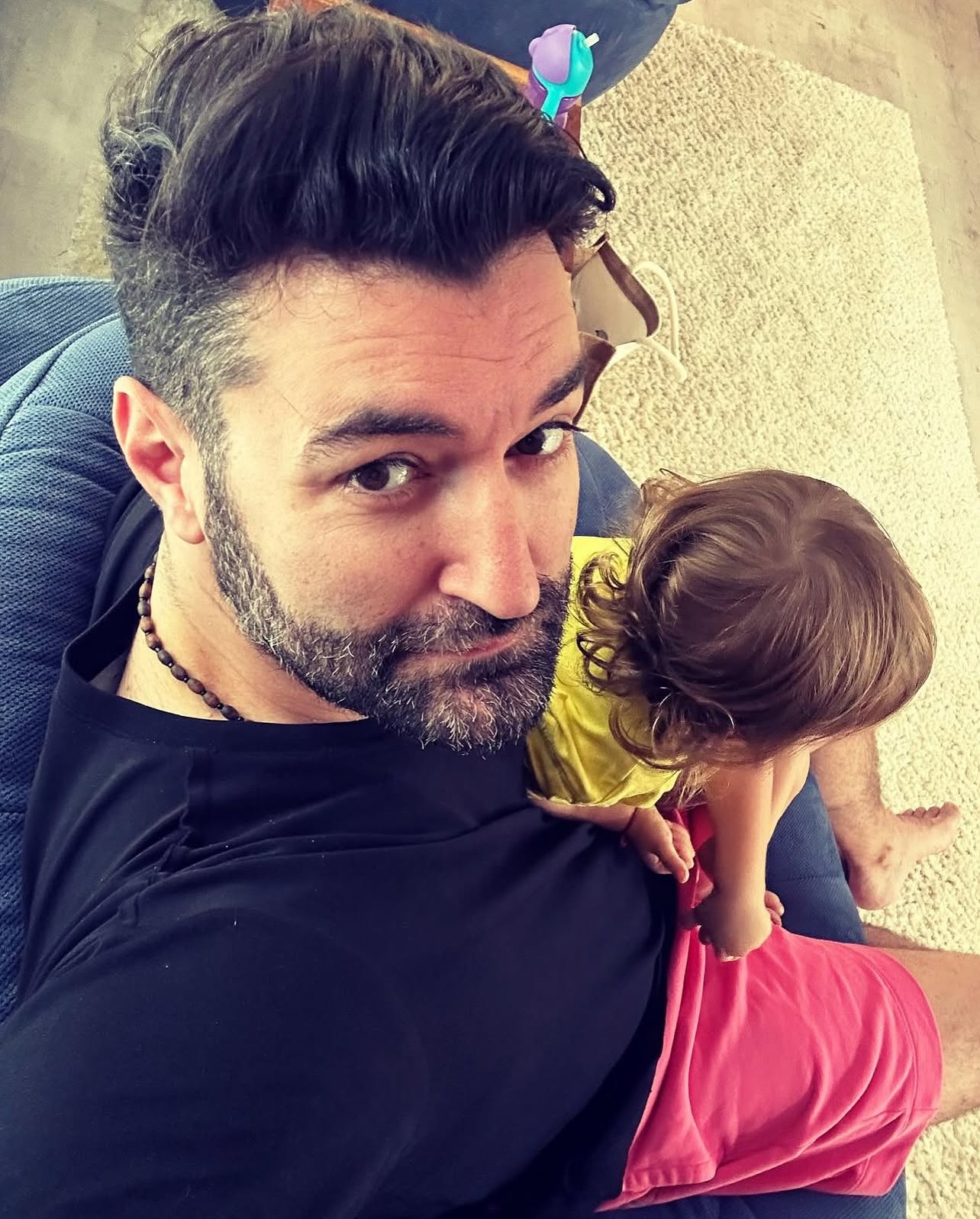 
Cum își educă Gina Pistol și Smiley fetița. Motivul neașteptat pentru care Josephine are voie la TV doar în weekend 