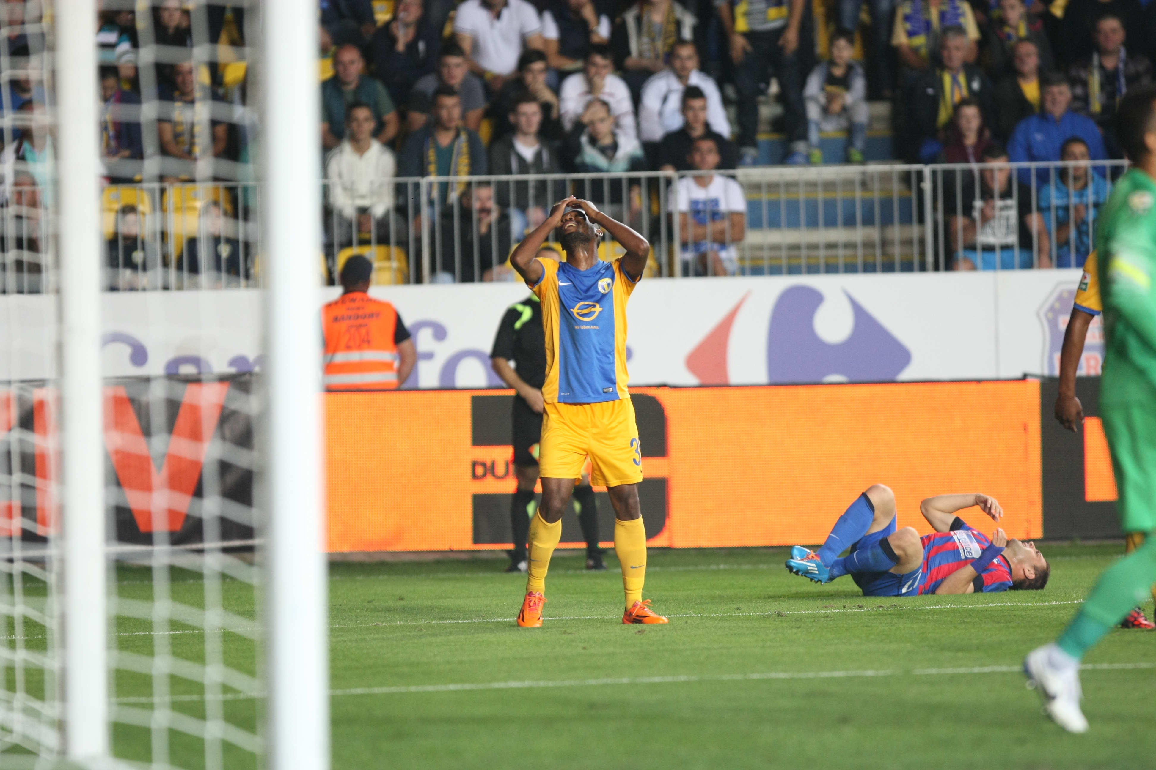 FOTO&VIDEO / Petrolul - Steaua 2-3. Meci senzaţional pe ”Ilie Oană”