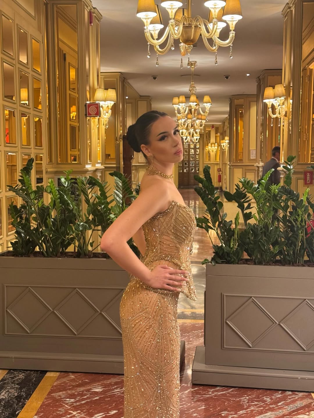 Cum arată în prezent fiica lui Brigitte Pastramă. Sara a făcut mai multe intervenții estetice și e de nerecunoscut