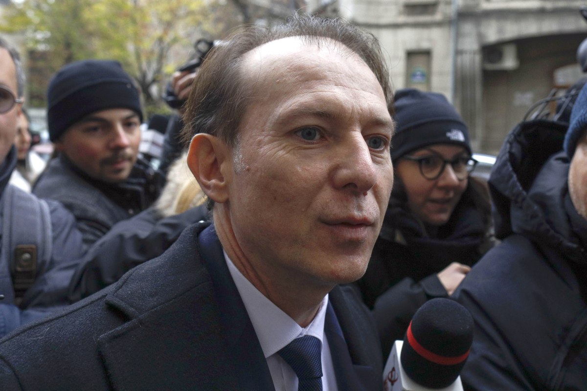 Florin Cîţu, urmărit penal de DNA în dosarul achiziţiei de vaccinuri anti-COVID. E acuzat de complicitate la abuz în serviciu