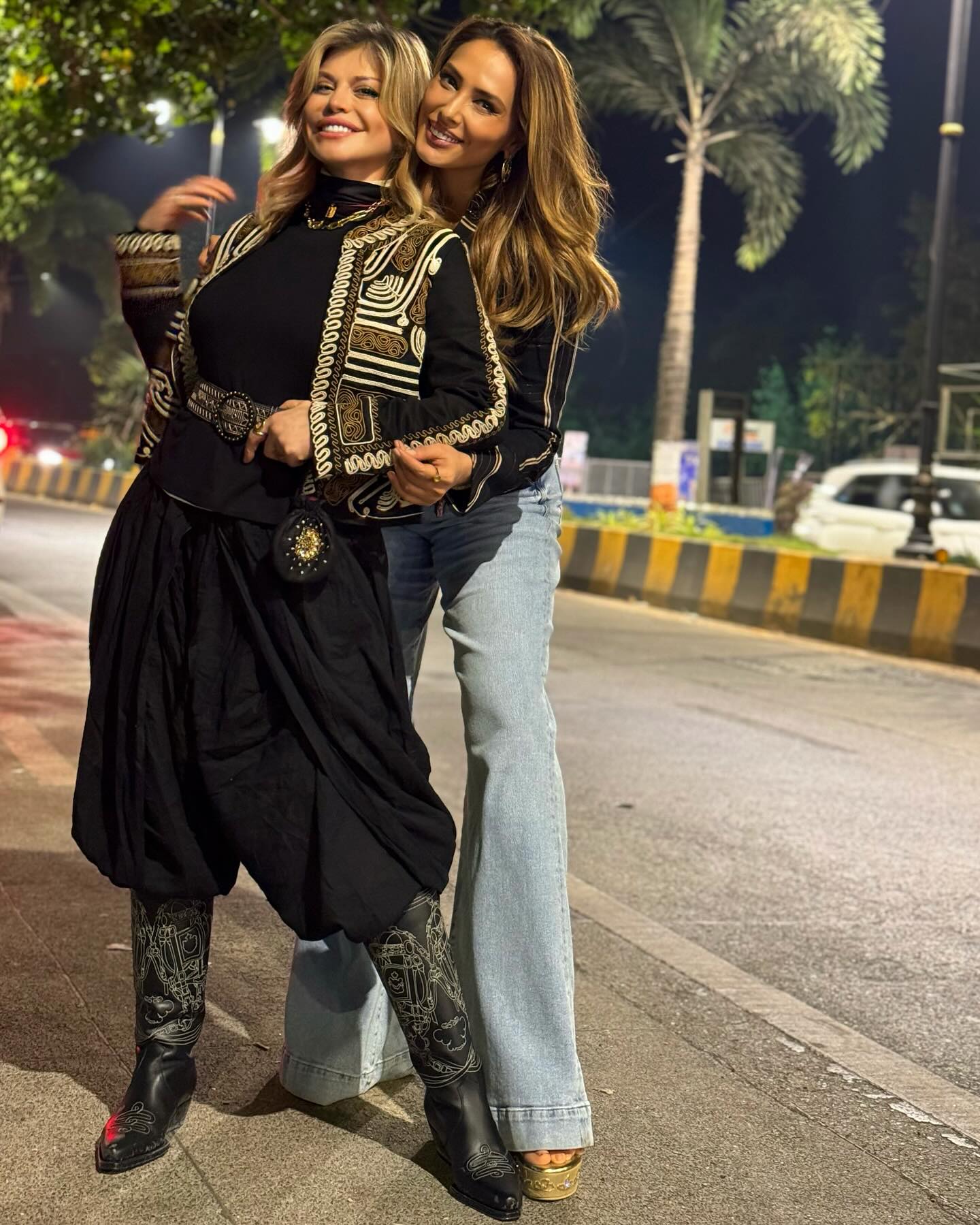 Loredana Groza și Iulia Vântur s-au întâlnit în India. Cum au reacționat fanii când le-au văzut: „De la atâtea operații e și greu să fiți diferențiate”