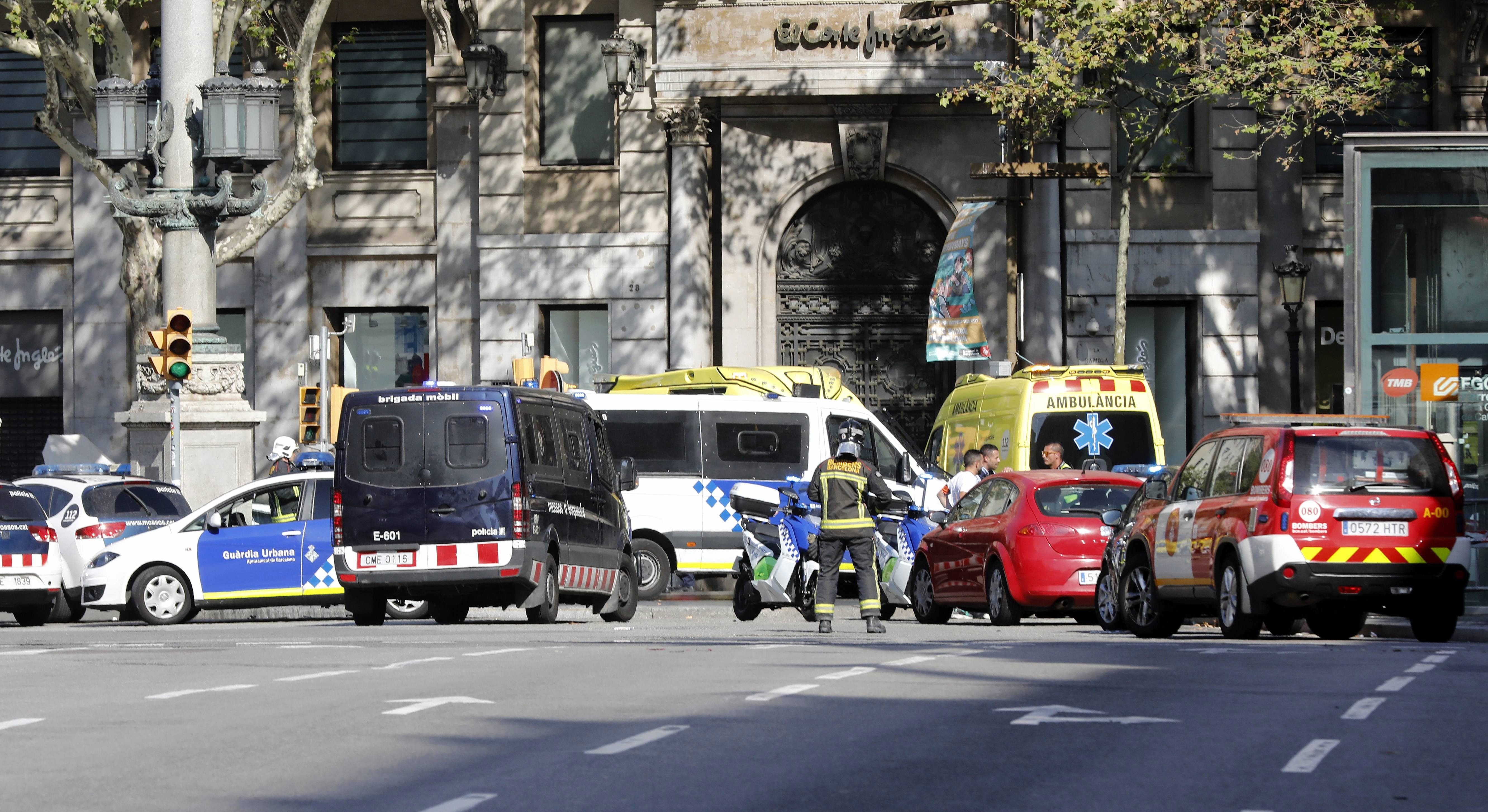 Atentat în Barcelona | O tânără a scăpat nevătămată din atacul terorist, după ce a fost și martora atacurilor din Londra și Paris