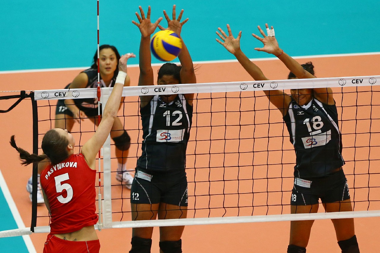Recordul Stelei, în pericol: o echipă de volei feminin - 100 de victorii la rând!