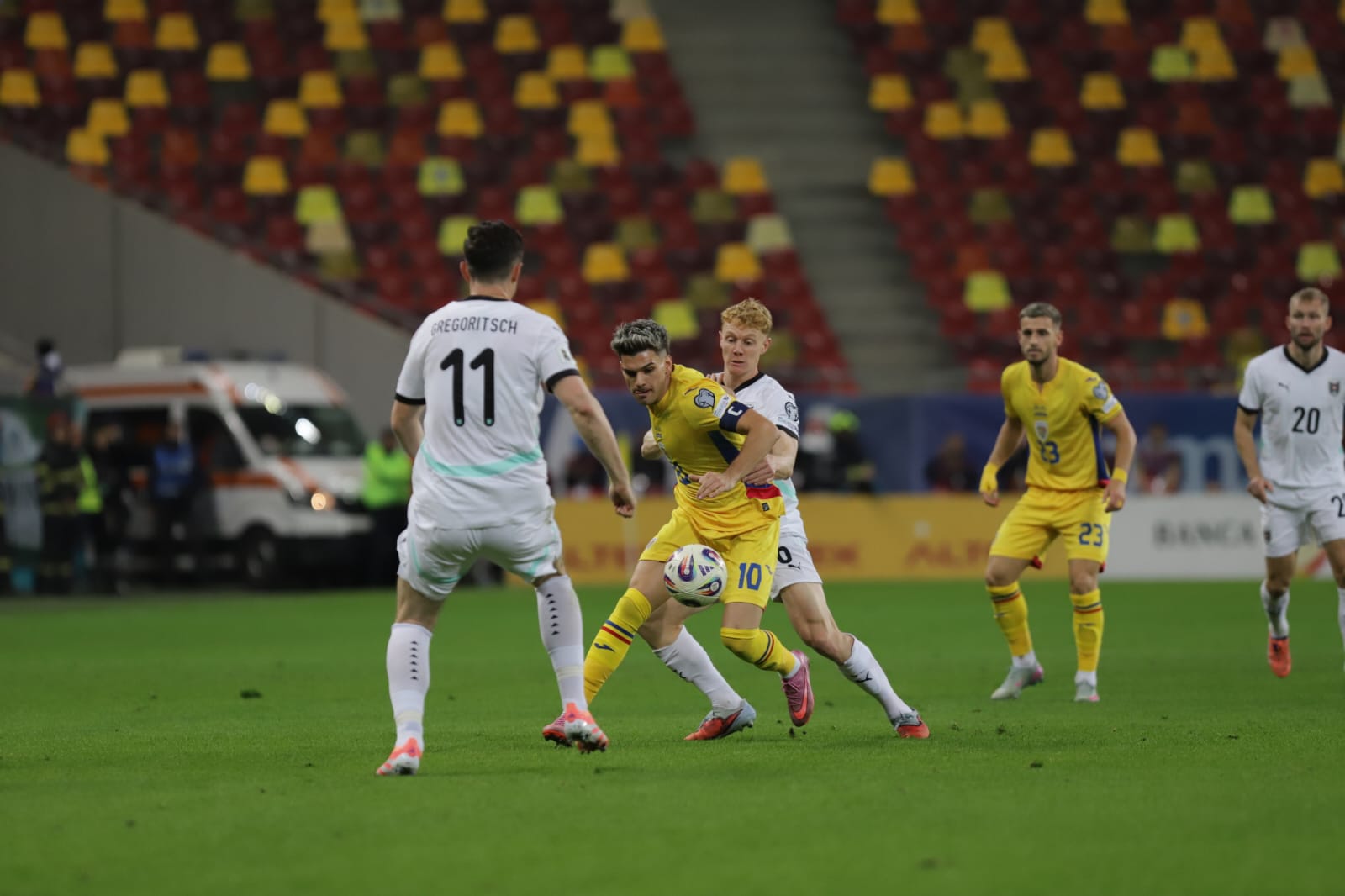 Cine e Teodor Ilincăi, tenorul care a cântat imnul „Deșteaptă-te, române!” înaintea meciului cu Austria, câștigat de România cu 1-0 și transmis de Antena 1