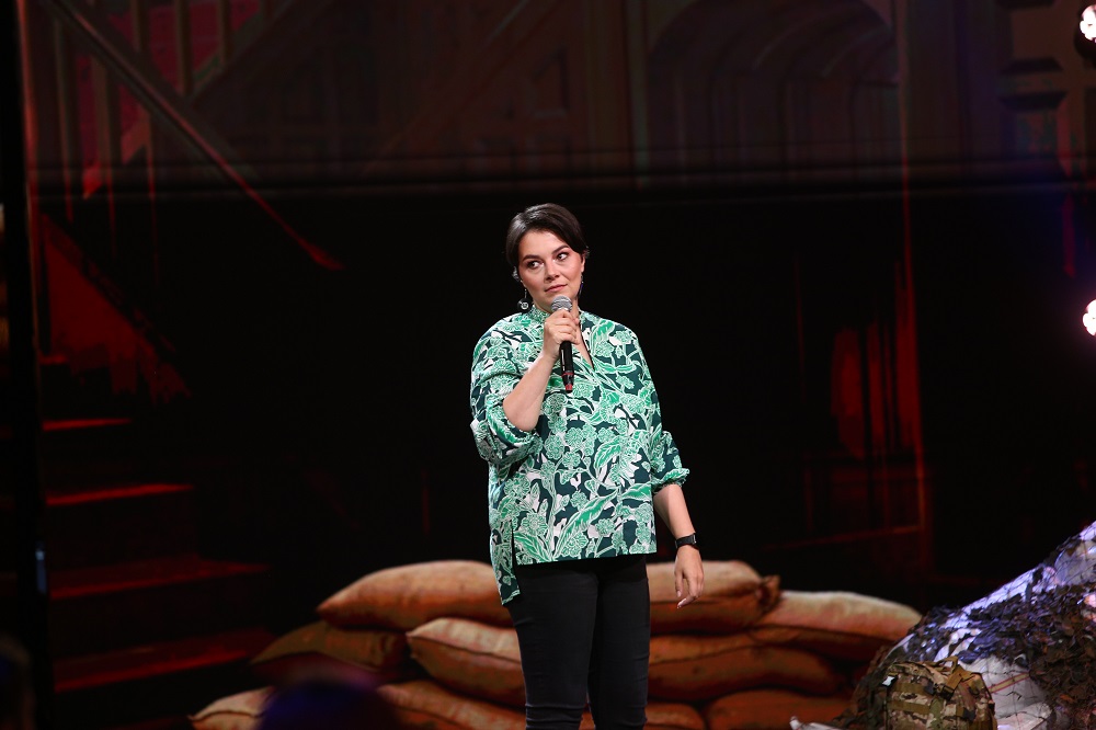 Ioana Luiza, invitat special în prima semifinală „Stand-Up Revolution”. Ce reacție au jurații când o văd din nou pe scenă