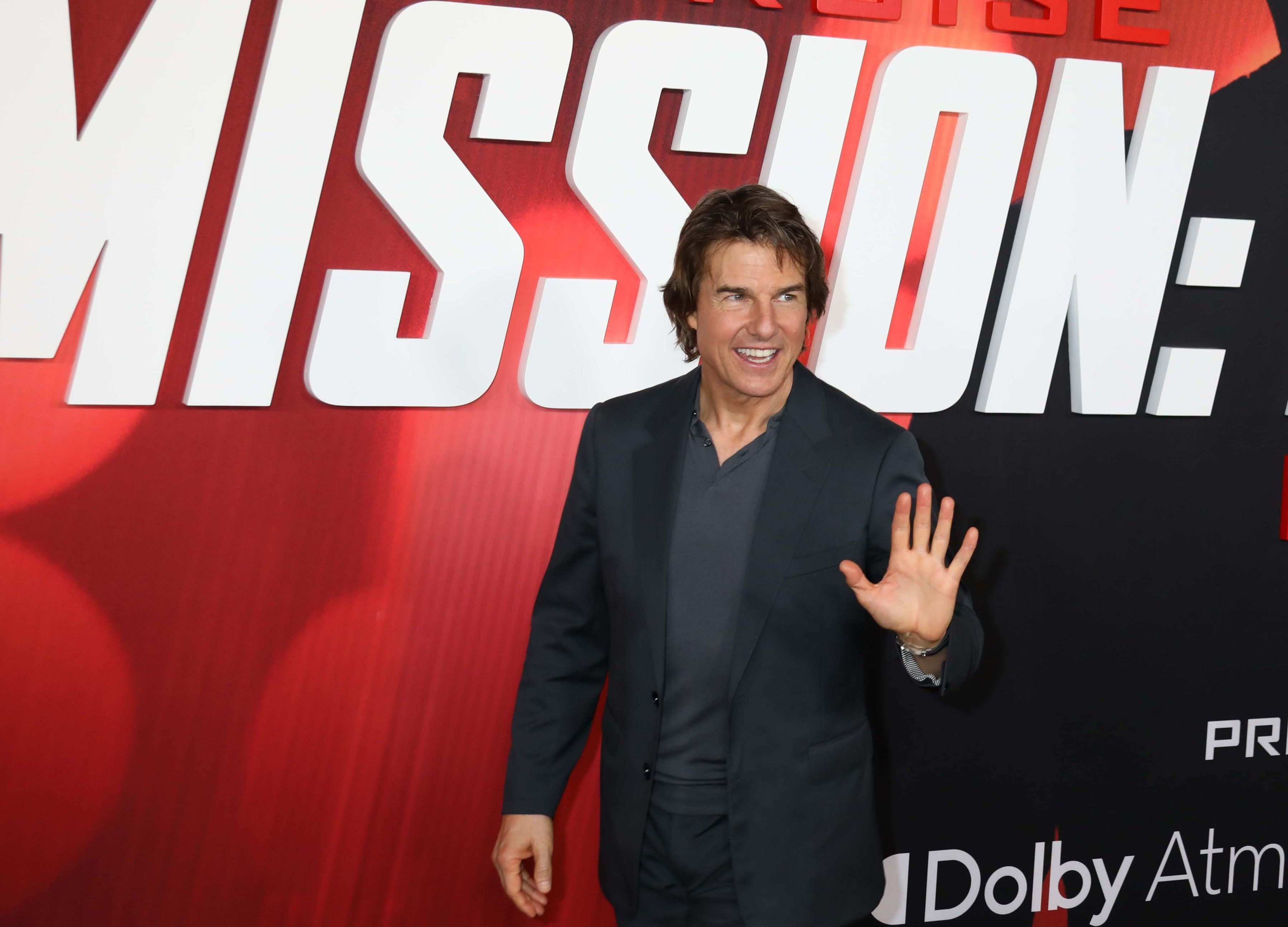 Primele informații despre idila dintre Pamela Anderson și Tom Cruise. Ce spun apropiații celor doi